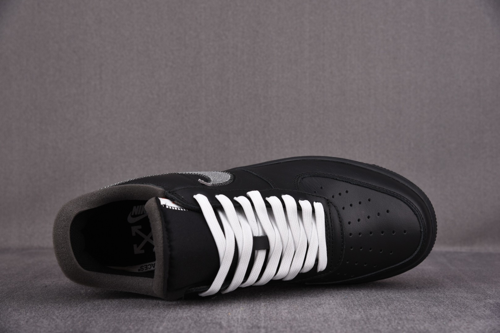 OFF 尺码:40-47.5纯原出品-OFF-White x Air Force 1 “OW全黑银勾橘”