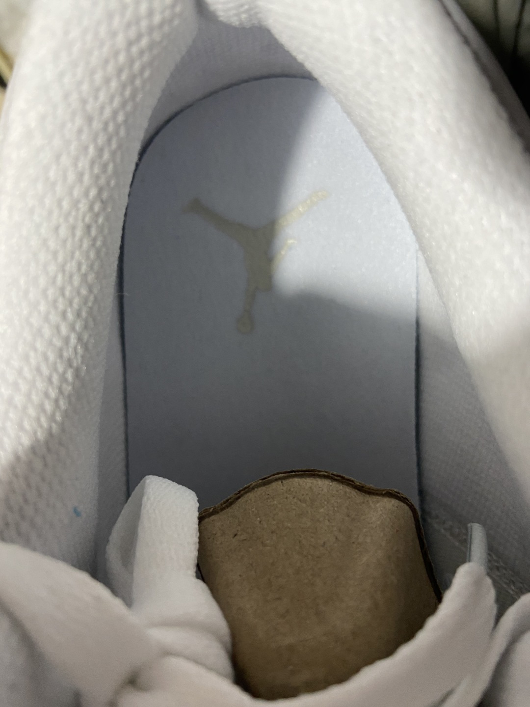 aj1纯白低帮 尺码：35.5-46Air Jordan 1 AJ1 纯白耐克低帮男女小白鞋 -111 