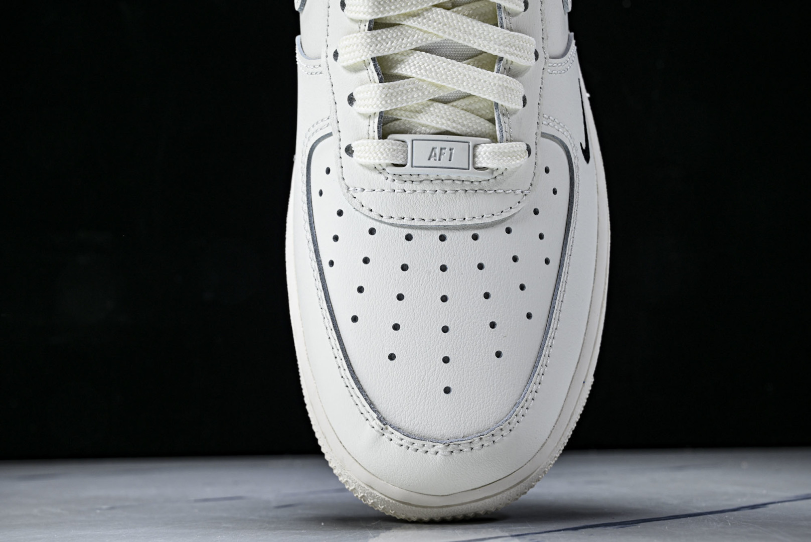 AF1低帮 尺36-46纯原版出品-Nike Air Force 1'07 ESS 空军一号低帮休闲板鞋