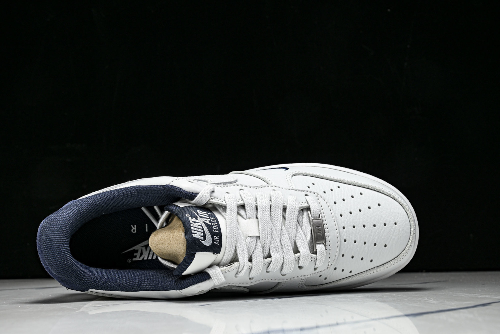 AF1低帮 尺36-46纯原版出品-Nike Air Force 1'07 ESS 空军一号低帮休闲板鞋