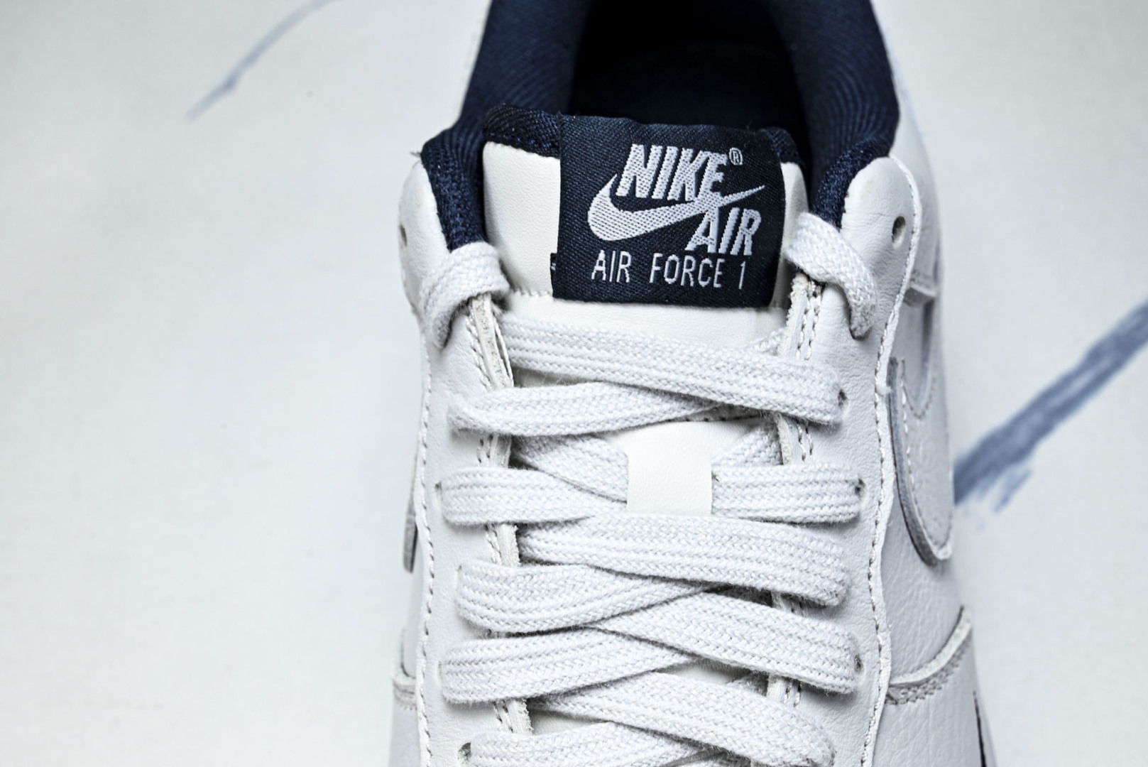 AF1低帮 尺36-46纯原版出品-Nike Air Force 1'07 ESS 空军一号低帮休闲板鞋