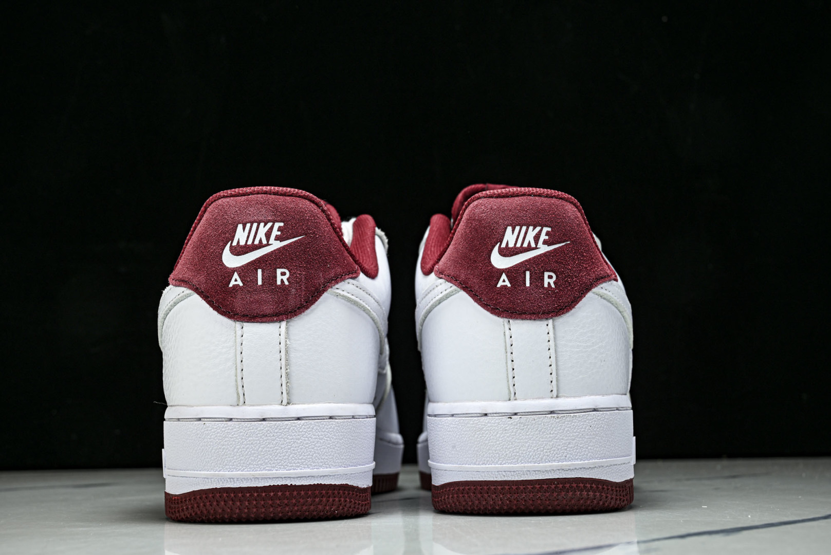 AF1低帮 尺36-46纯原版出品-Nike Air Force 1'07 ESS 空军一号低帮休闲板鞋