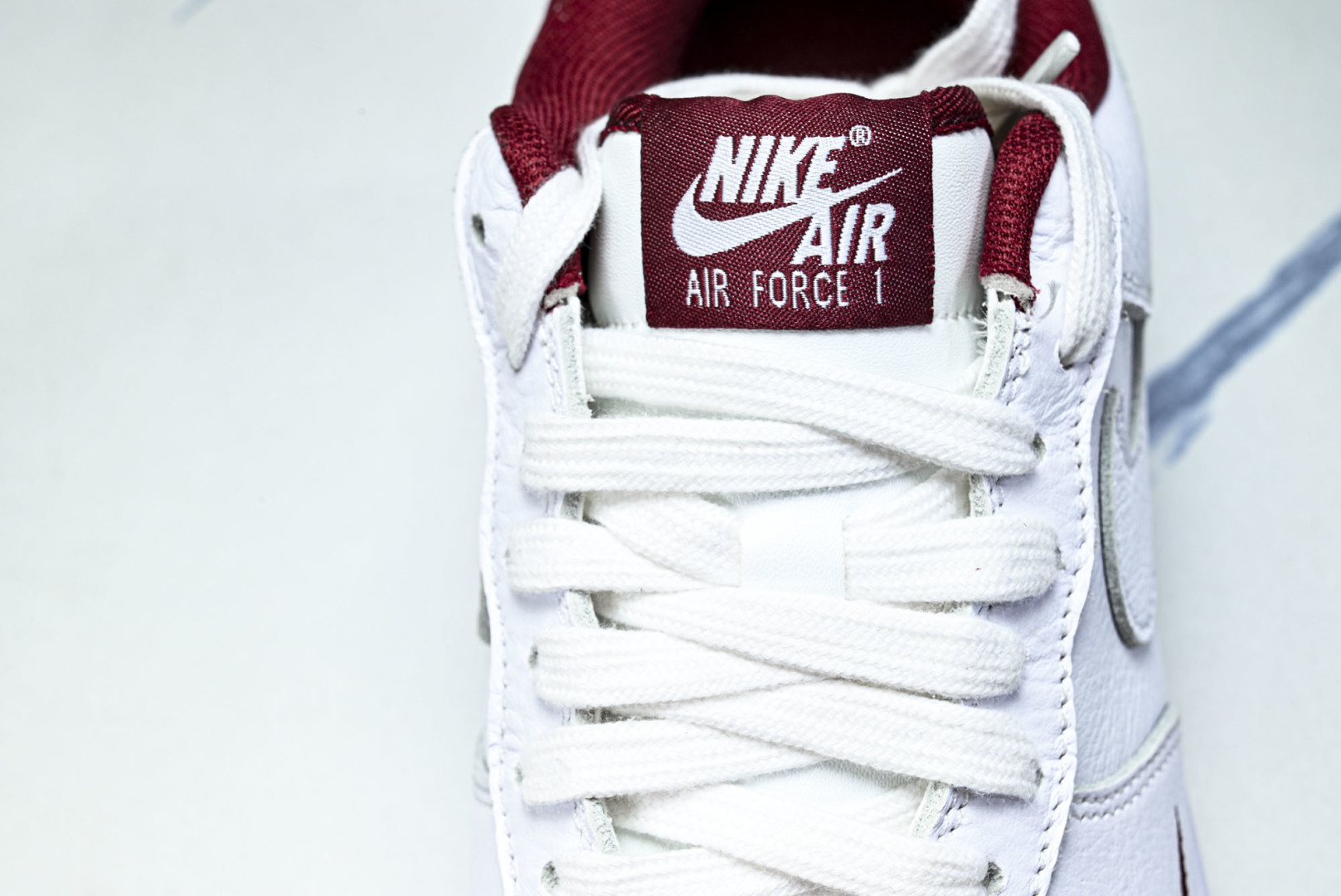 AF1低帮 尺36-46纯原版出品-Nike Air Force 1'07 ESS 空军一号低帮休闲板鞋