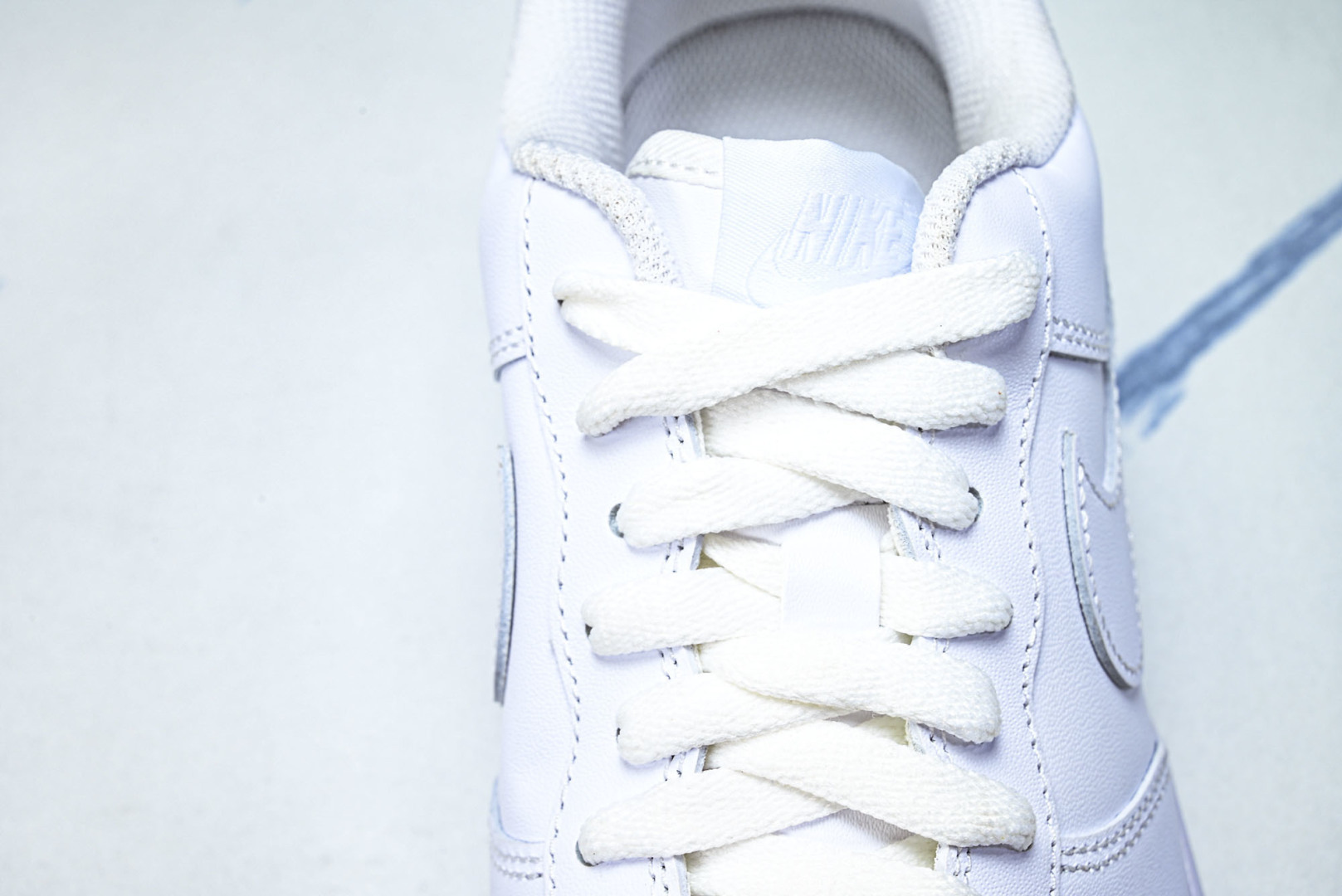 AF1低帮 尺36-46纯原版出品-Nike Air Force 1'07 ESS 空军一号低帮休闲板鞋