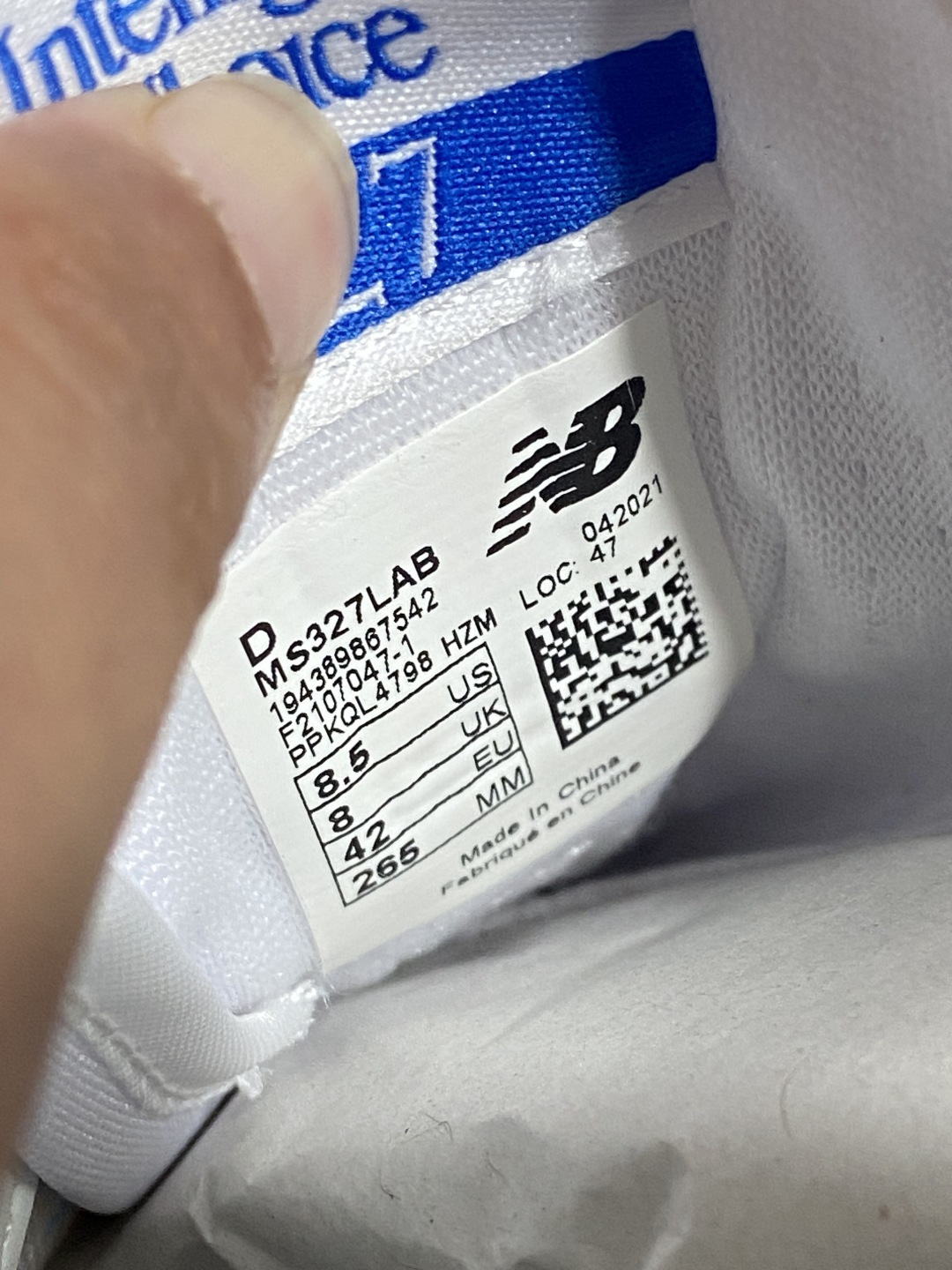 New Balance 447 元祖灰货号：MS327LAB尺码：36 37 37.5 38 38.5 