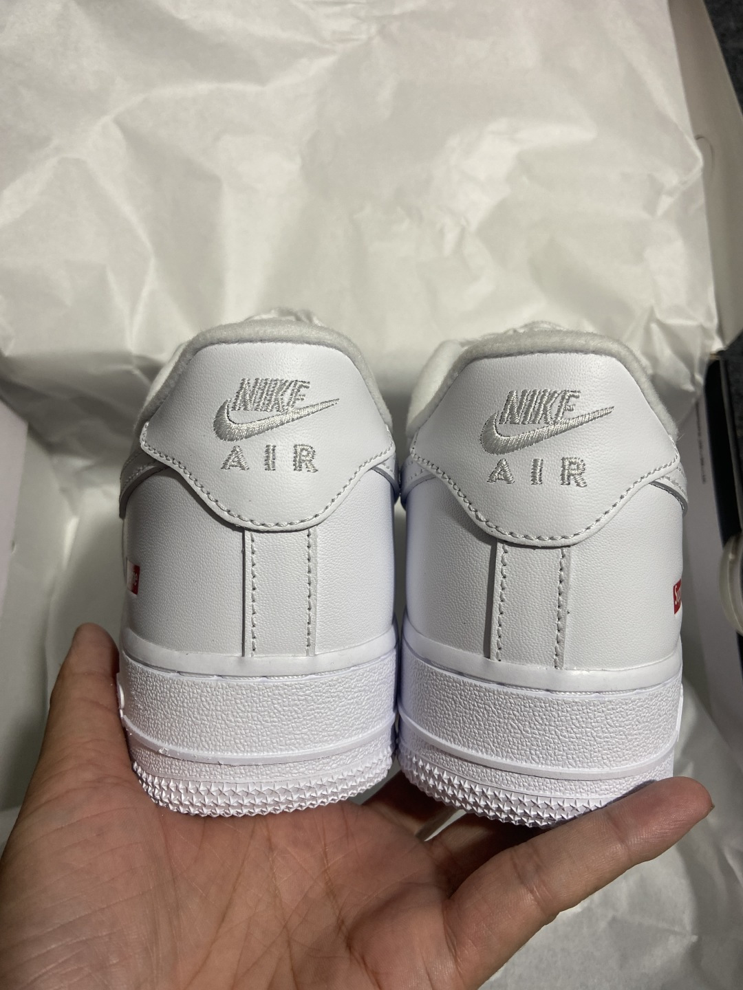 Supreme白红 尺码:35.5-47.5纯原出品- Supreme X NK AIR Force 1