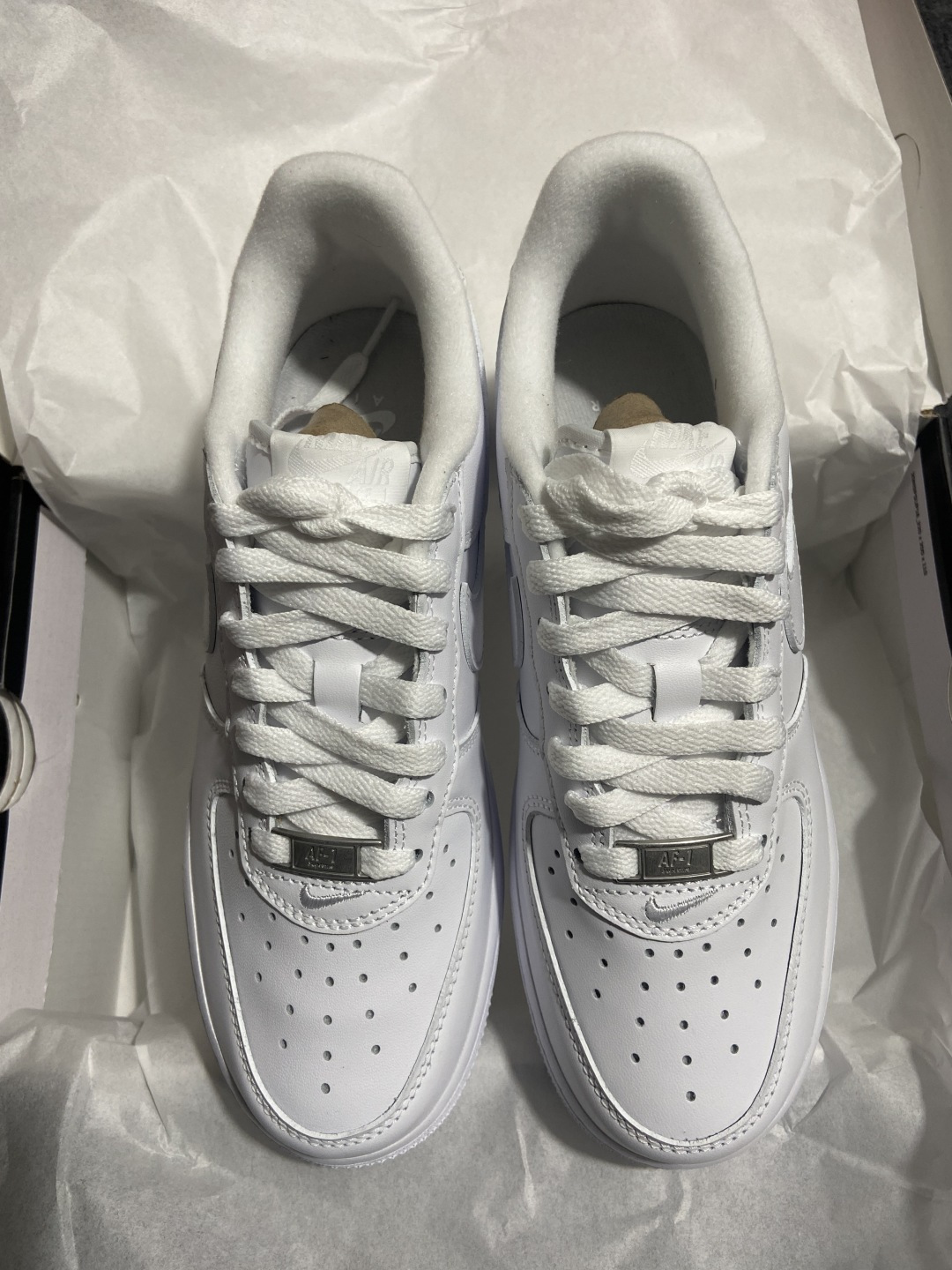 Supreme白红 尺码:35.5-47.5纯原出品- Supreme X NK AIR Force 1