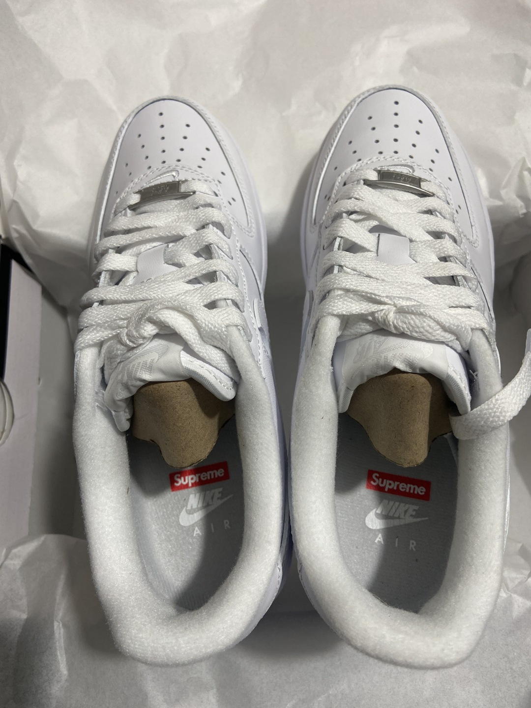 Supreme白红 尺码:35.5-47.5纯原出品- Supreme X NK AIR Force 1