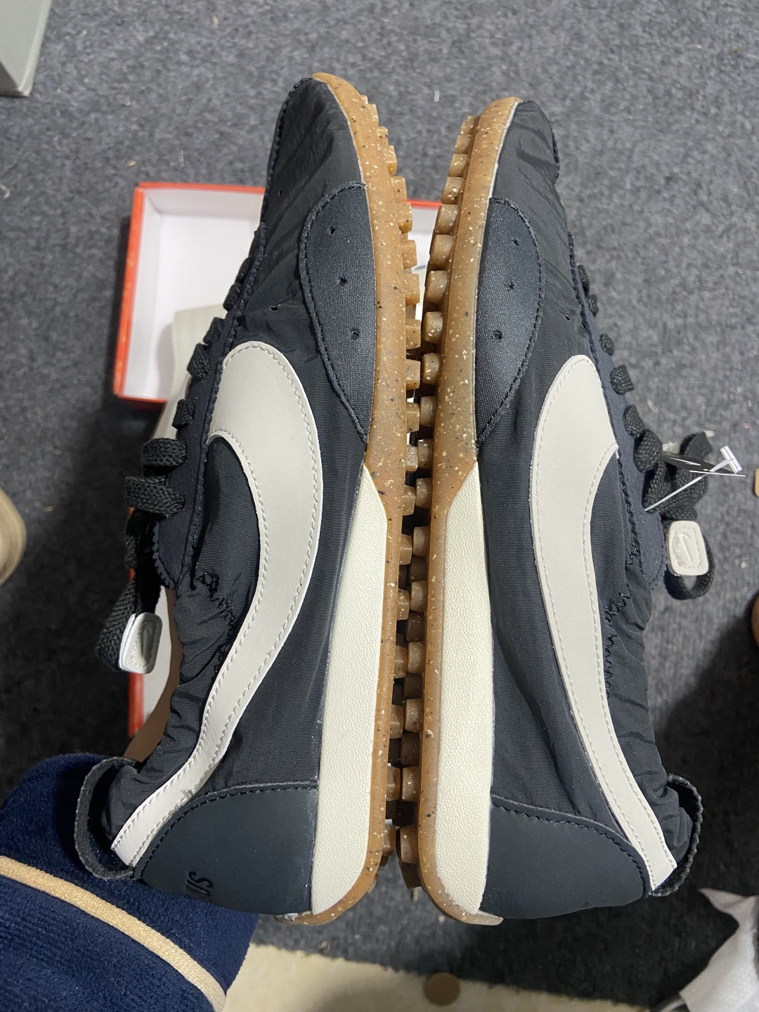 NK Moon Shoe x Jacquemus 联名尼龙复古柔软舒适薄底休闲鞋欧美‍走秀‍‍款英伦复古