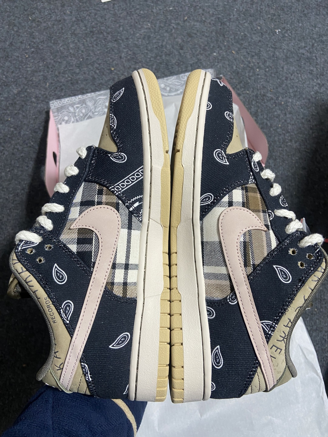 Dunk腰果花 尺码：36-47.5纯原版出品-Travis Scott x Nike SB Dunk 