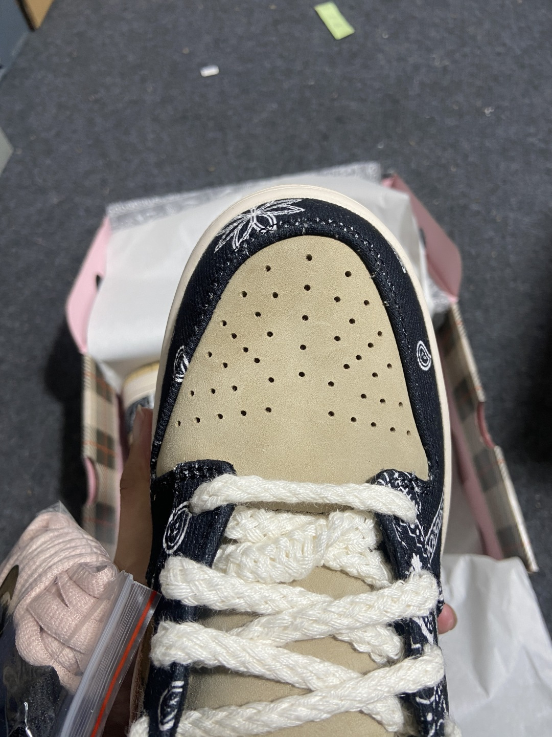 Dunk腰果花 尺码：36-47.5纯原版出品-Travis Scott x Nike SB Dunk 