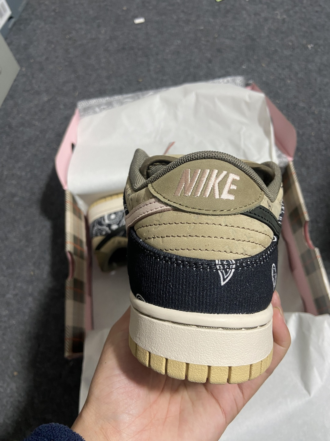 Dunk腰果花 尺码：36-47.5纯原版出品-Travis Scott x Nike SB Dunk 