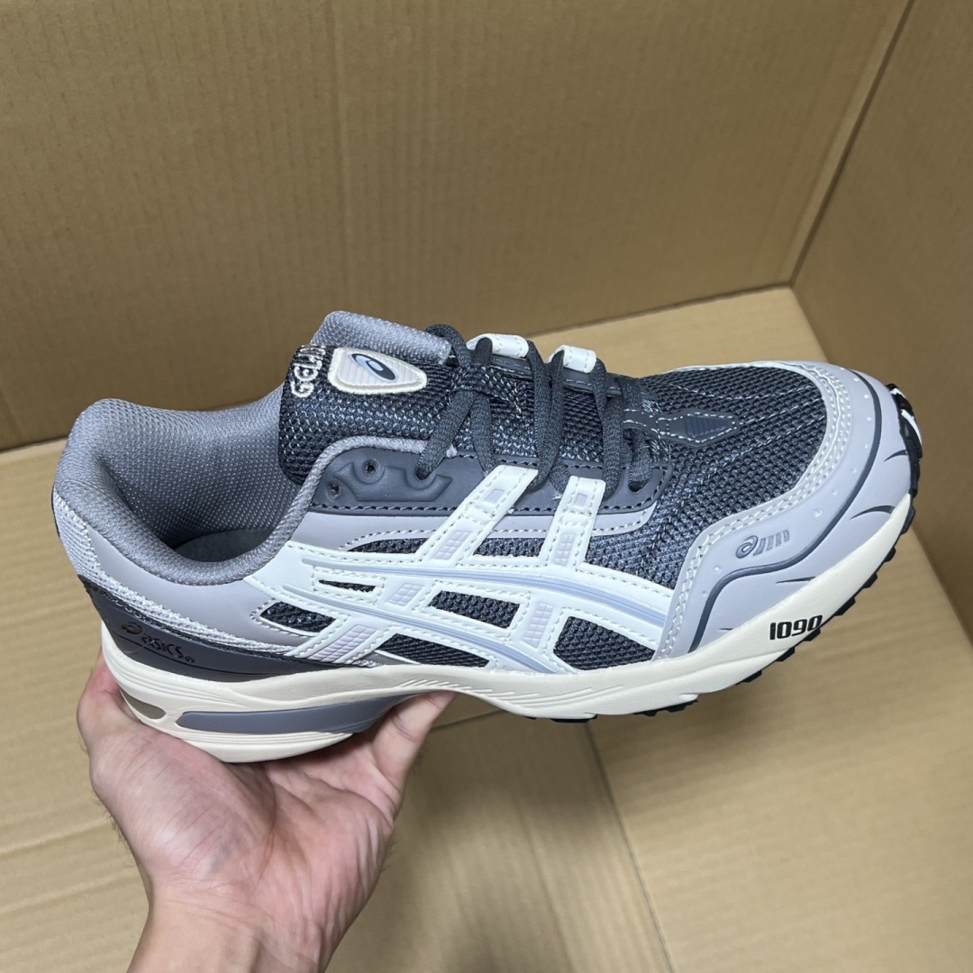 特价纯原亚瑟士GEL系列特价！尺码36-45，现货输出！大厂出品，市场原纯原版本！细节 做工 材料都是行