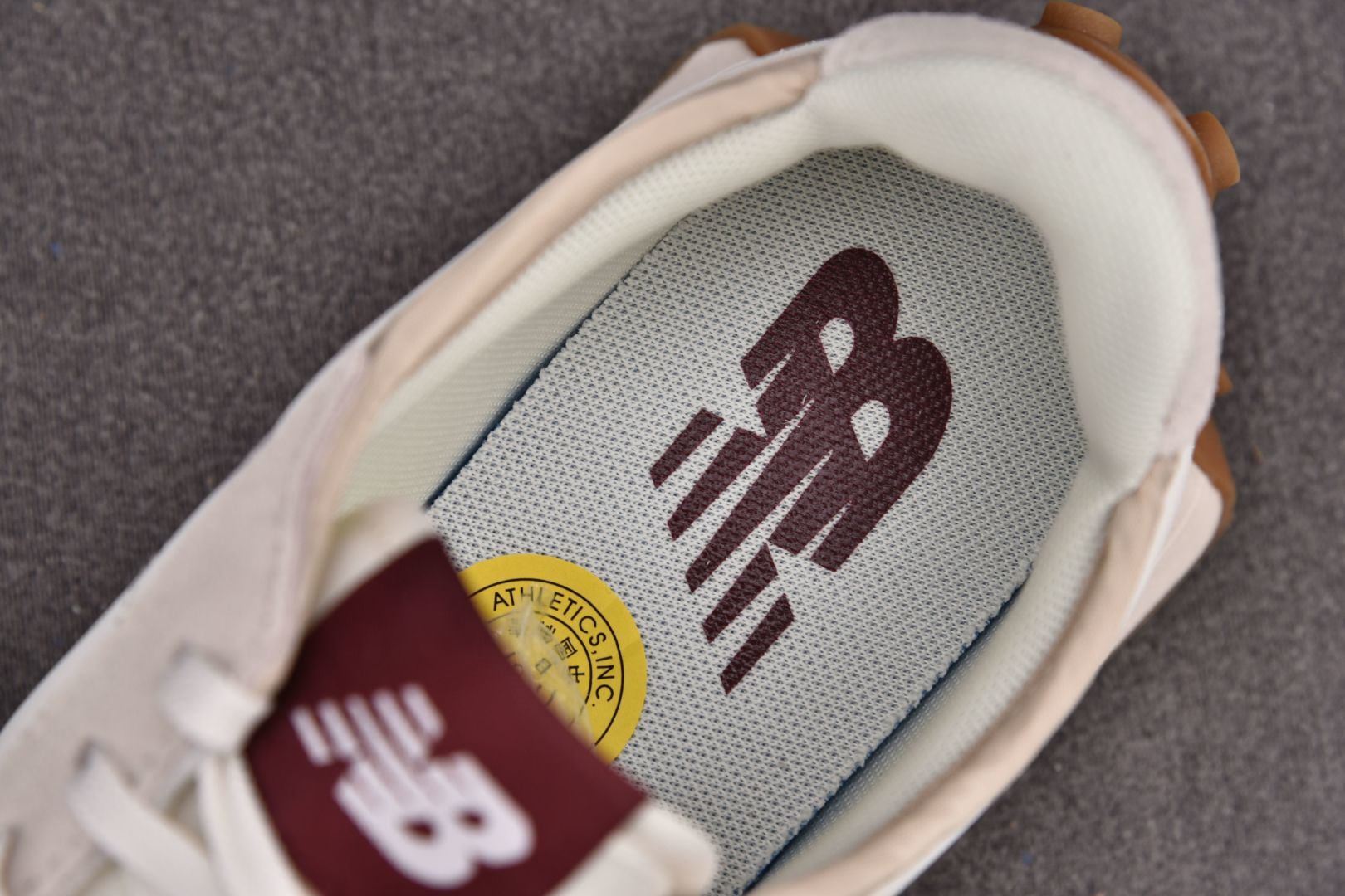 NB327 尺码36-45纯原版出品-New Blance 327 白灰红 WS327KA YZ004尺