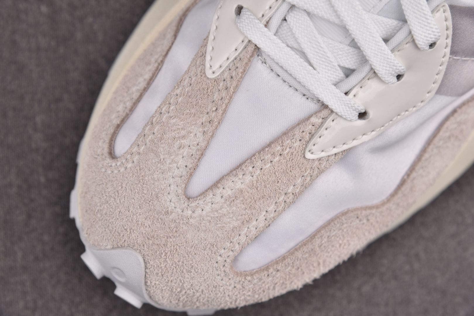 NB327 尺码36-45纯原版出品-New Blance 327 白灰拼接 WS327SFD YZ00