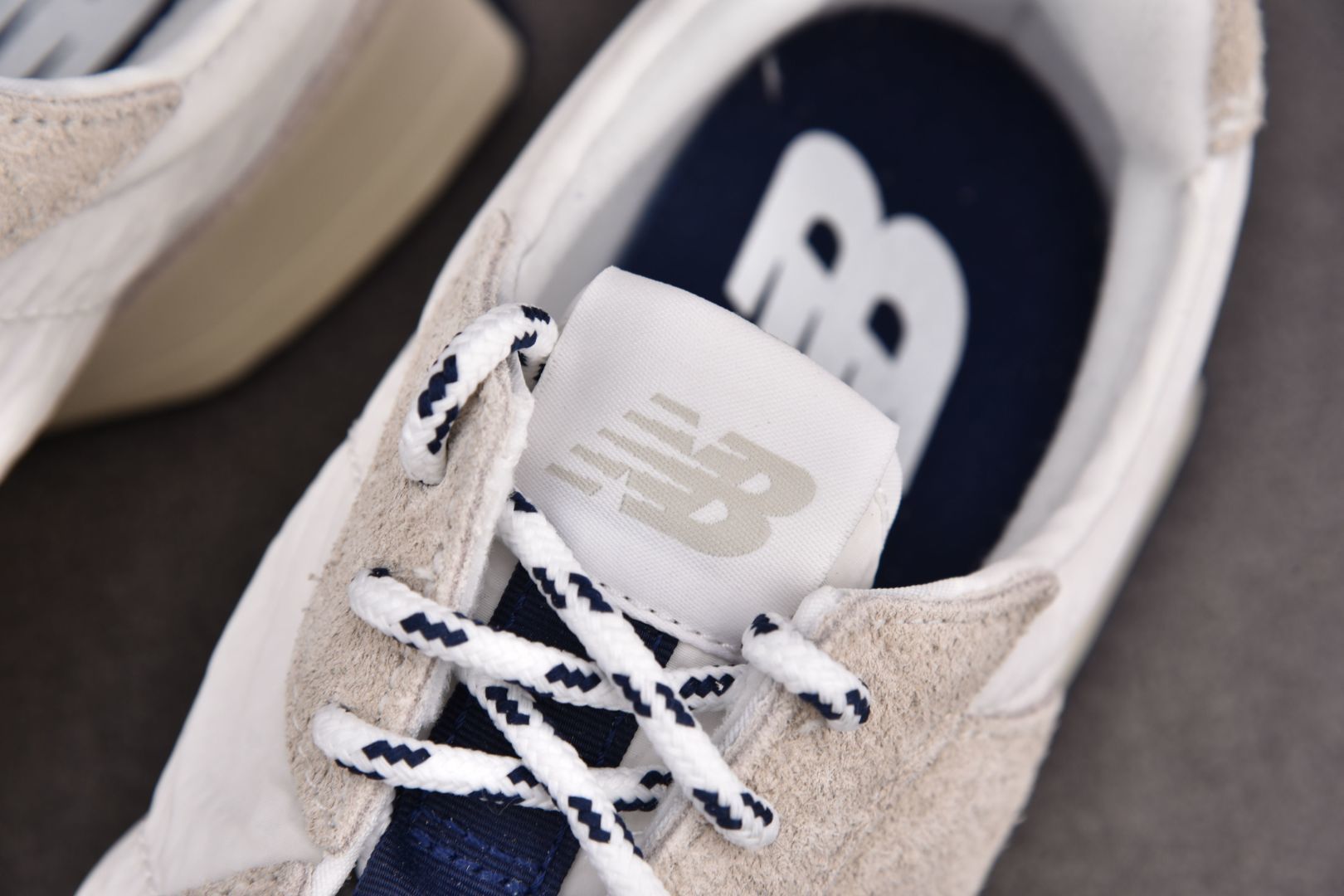 NB327 尺码36-45.5纯原版出品-New Blance 327“Moonbeam”灰白 MS32