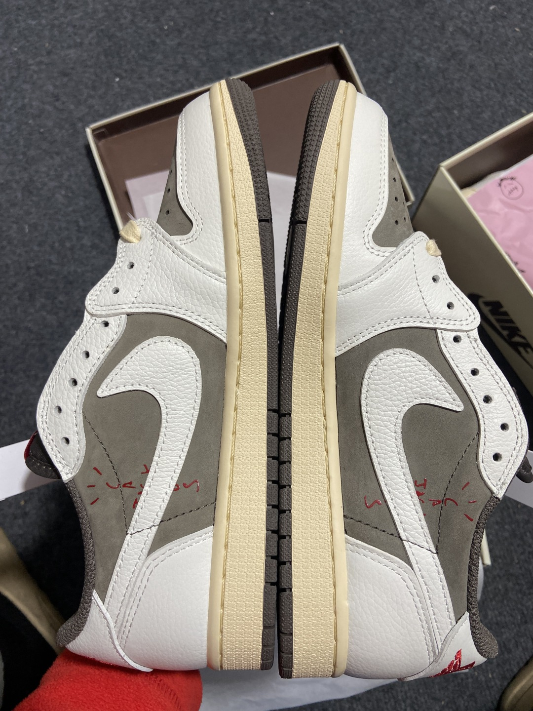 AJ Low 白棕倒钩 尺码:35.5-48.5纯原版出品-原厂 Travis Scott x Air 