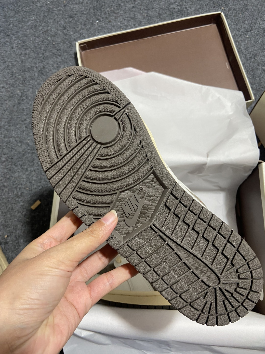 AJ Low 白棕倒钩 尺码:35.5-48.5纯原版出品-原厂 Travis Scott x Air 