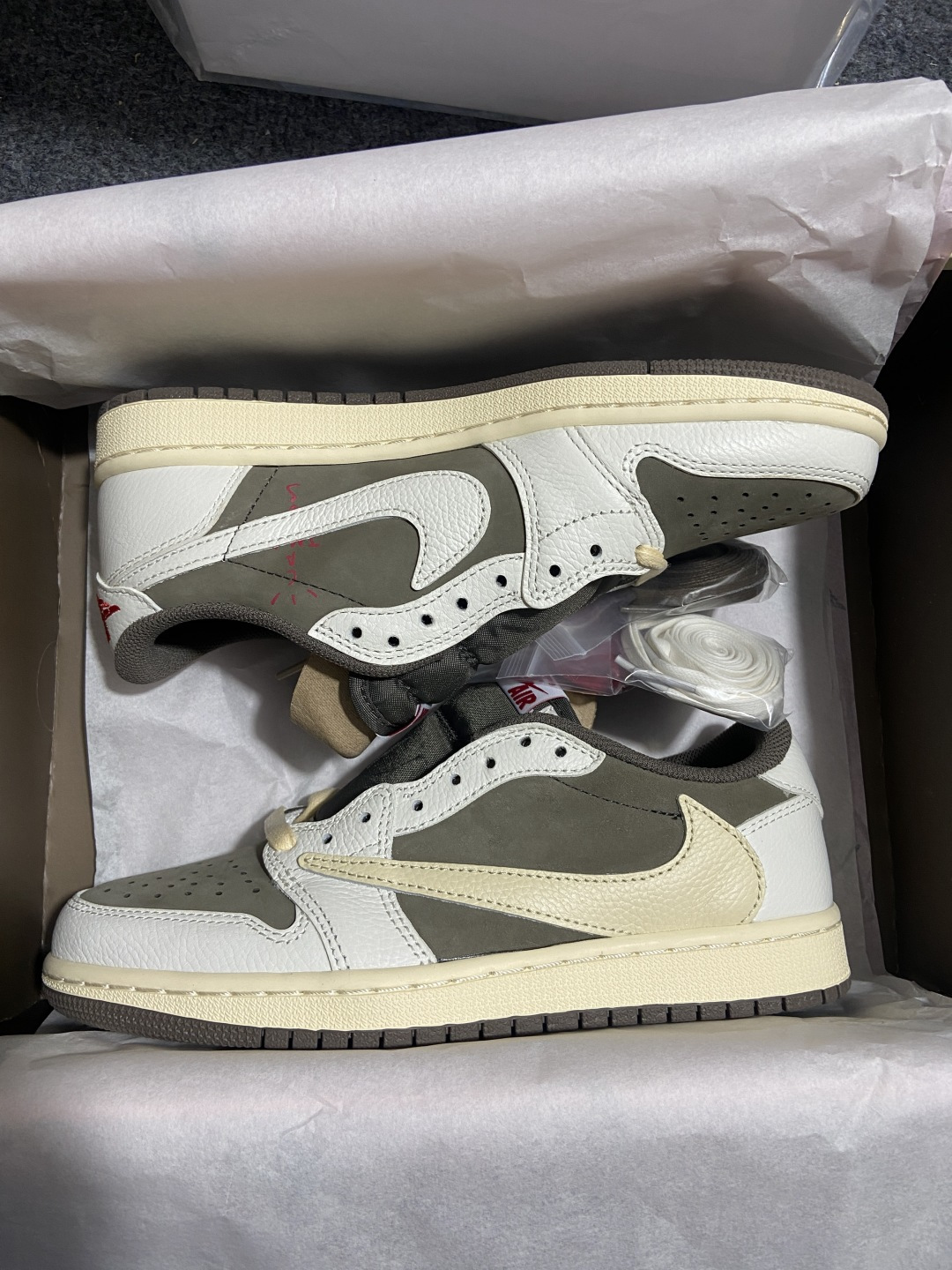AJ Low 白棕倒钩 尺码:35.5-48.5纯原版出品-Travis Scott x Air Jor