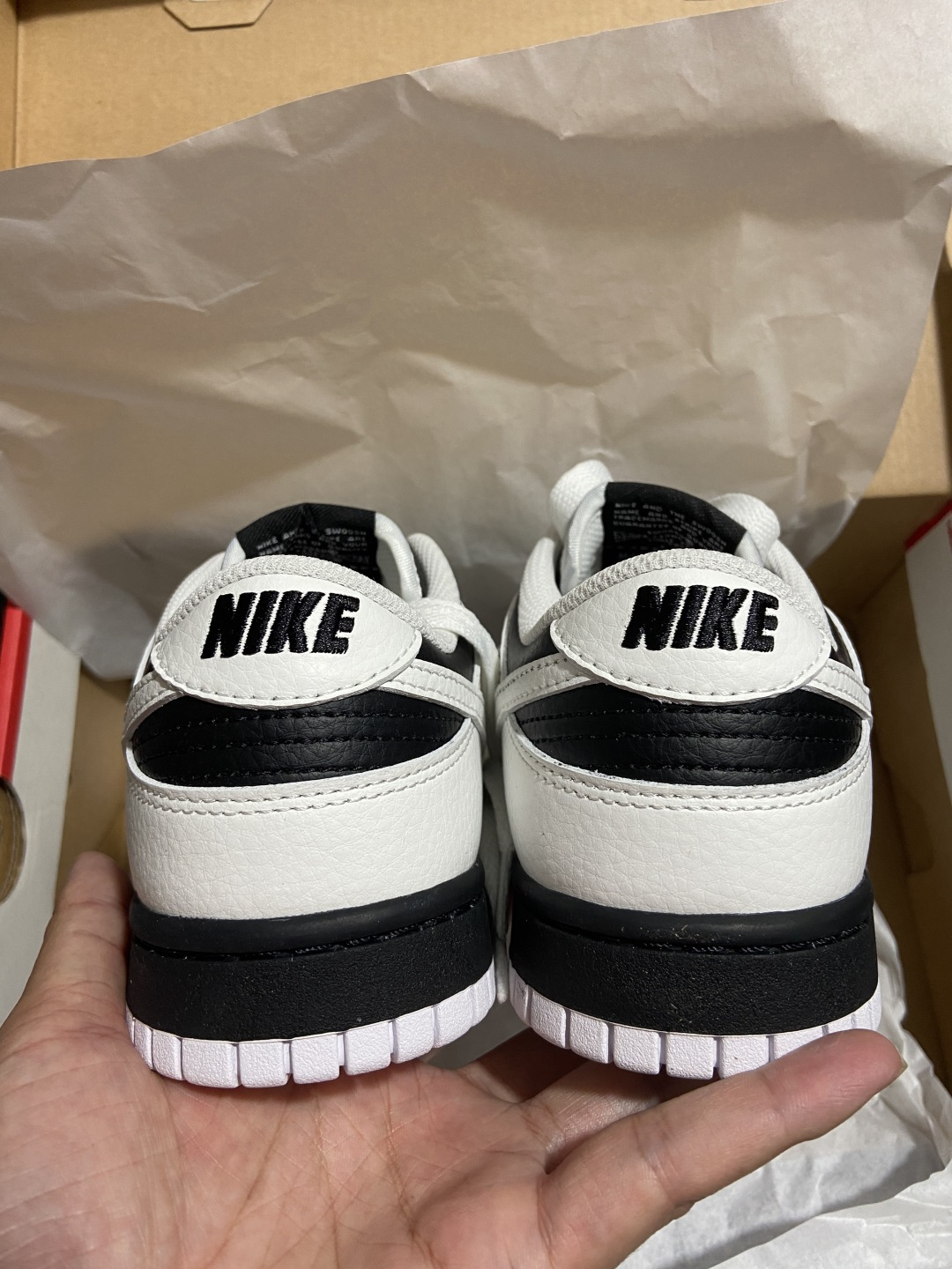 ＃ NK Dunk Low 白黑反转熊猫 FD9064-011 毫无疑问市场中端王者 全码福利开炸 长期