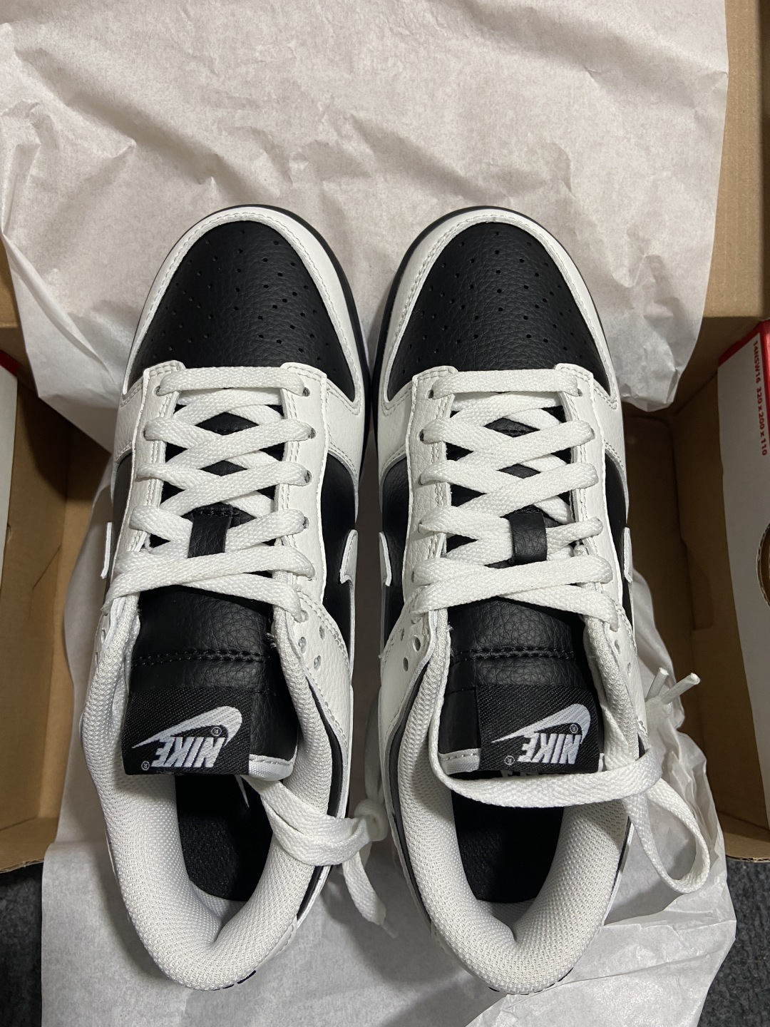 ＃ NK Dunk Low 白黑反转熊猫 FD9064-011 毫无疑问市场中端王者 全码福利开炸 长期