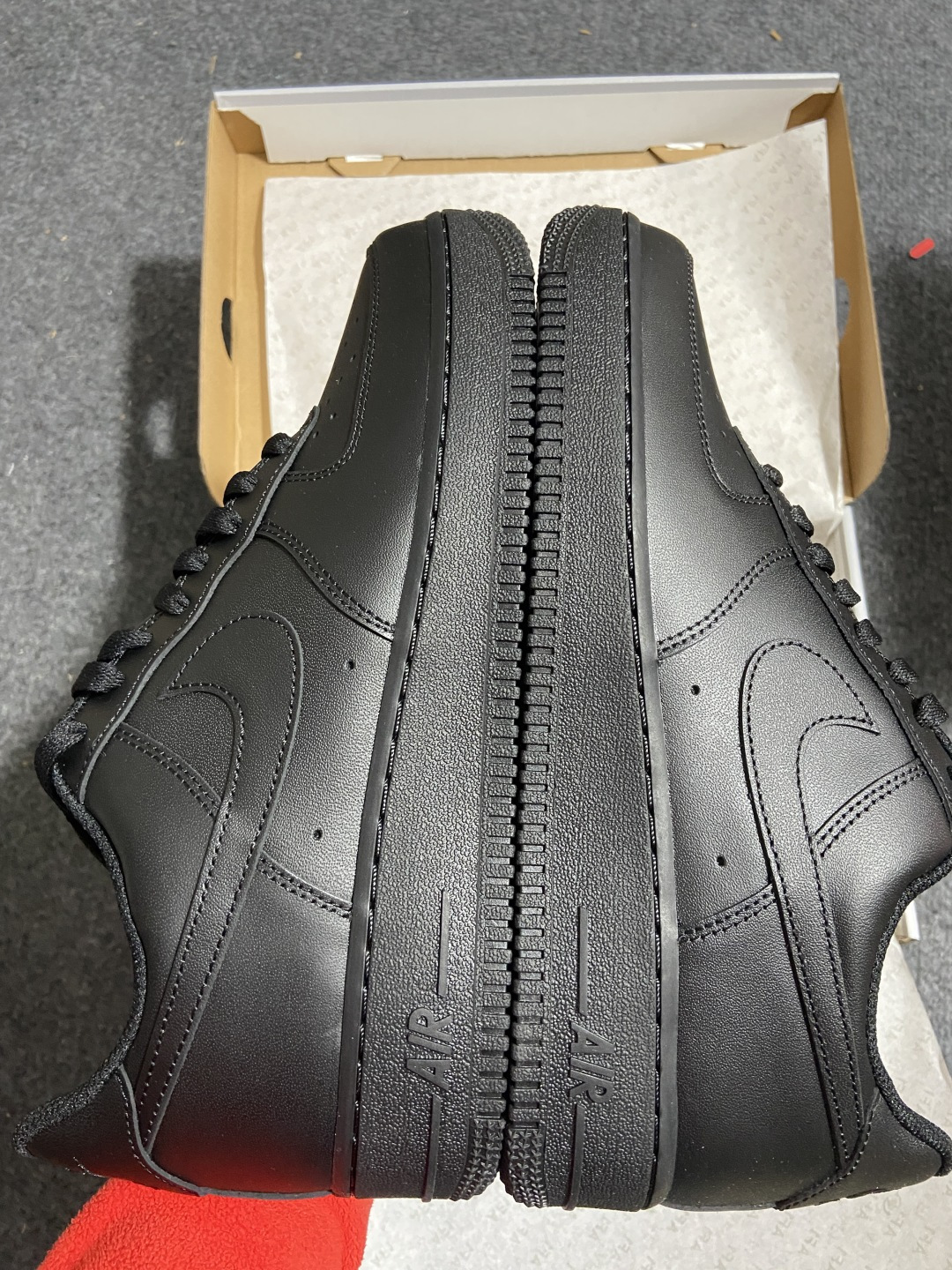 顶级纯原 完美复刻 Nike Air Force 1'07 黑色 黑武士货号：CW2288 001尺码：