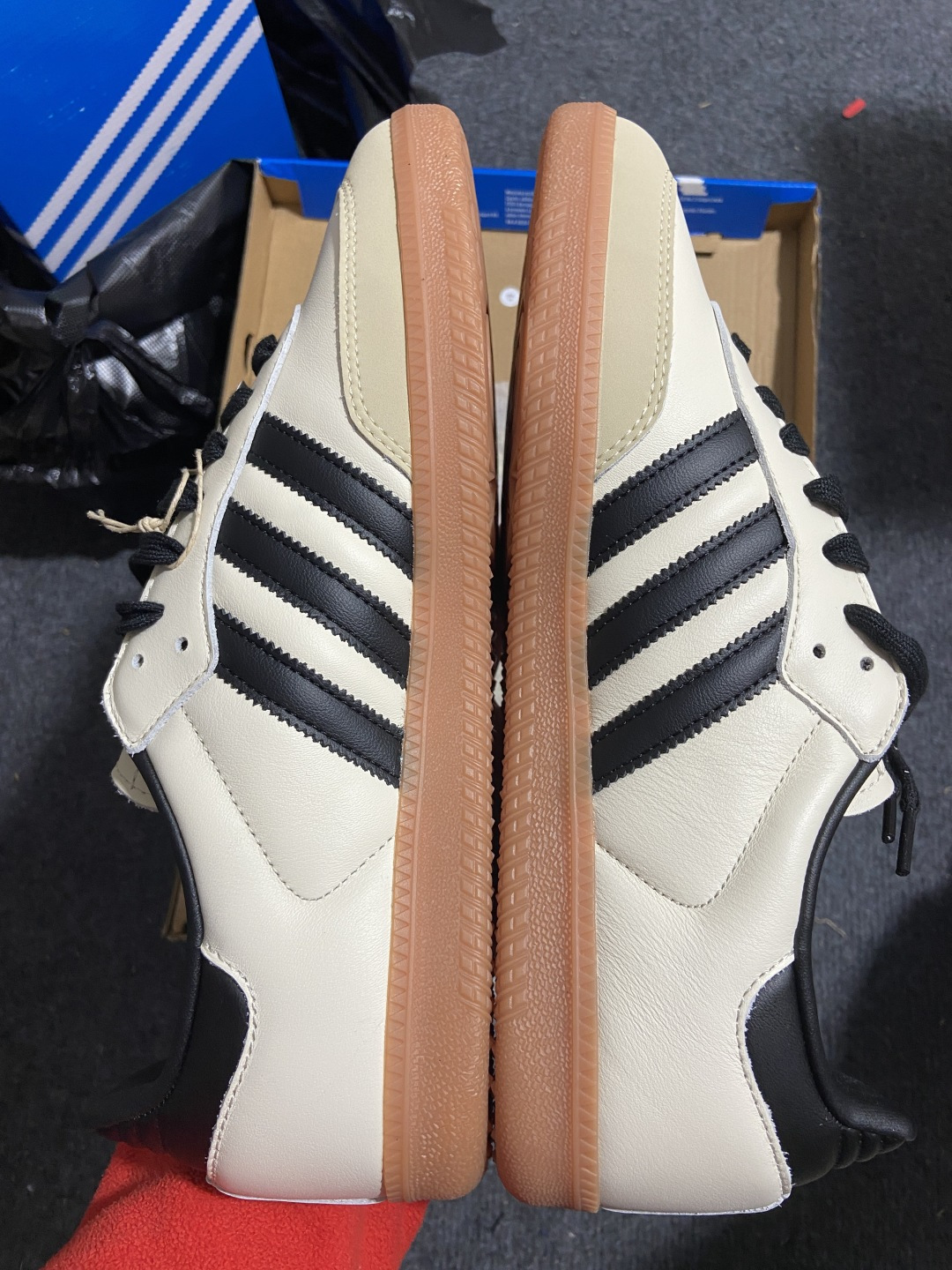 AD Originals 德训 三叶草 SAMBA OG W 男女休闲板鞋 ID0478 尺寸 36 3