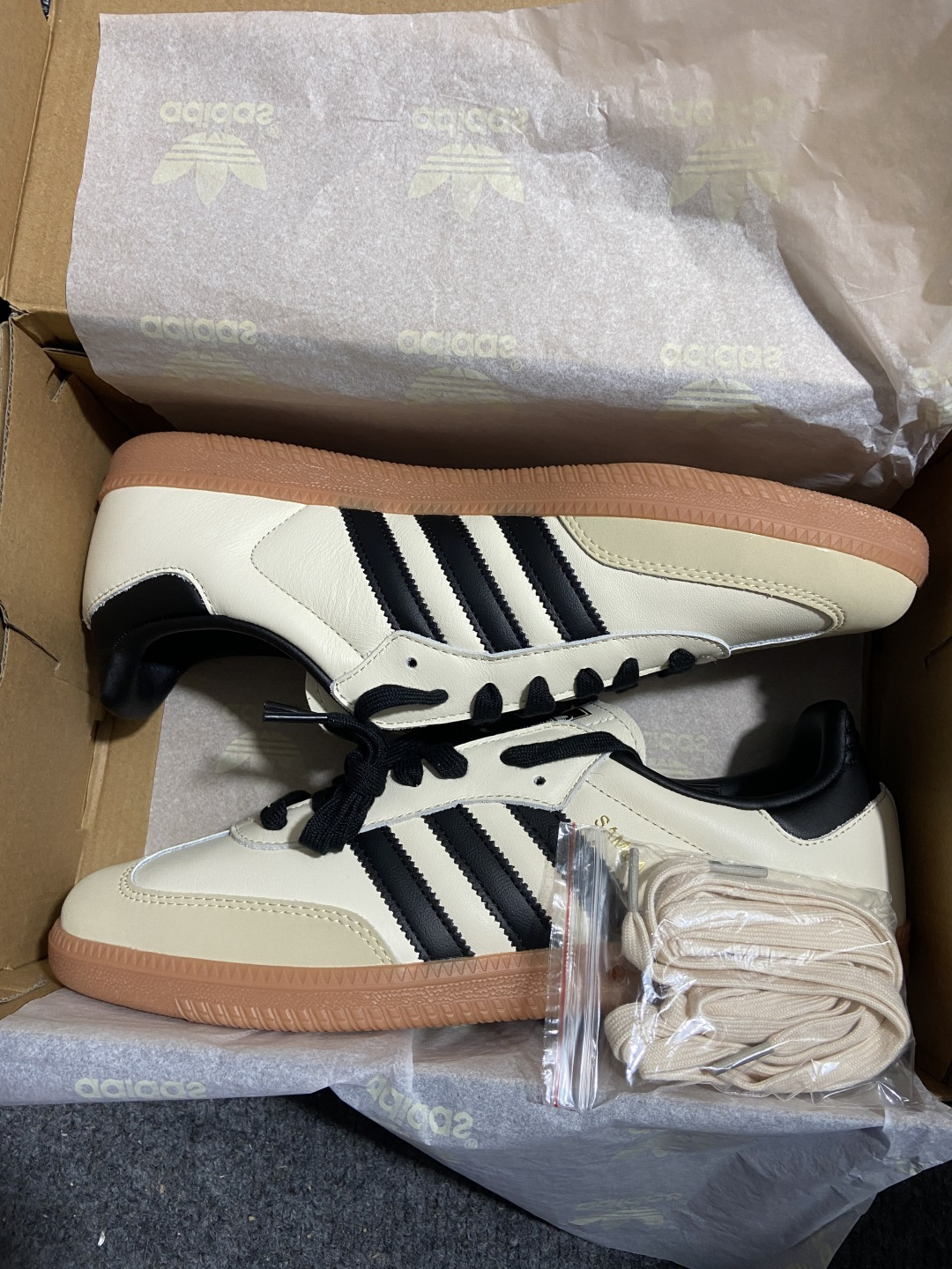 AD Originals 德训 三叶草 SAMBA OG W 男女休闲板鞋 ID0478 尺寸 36 3