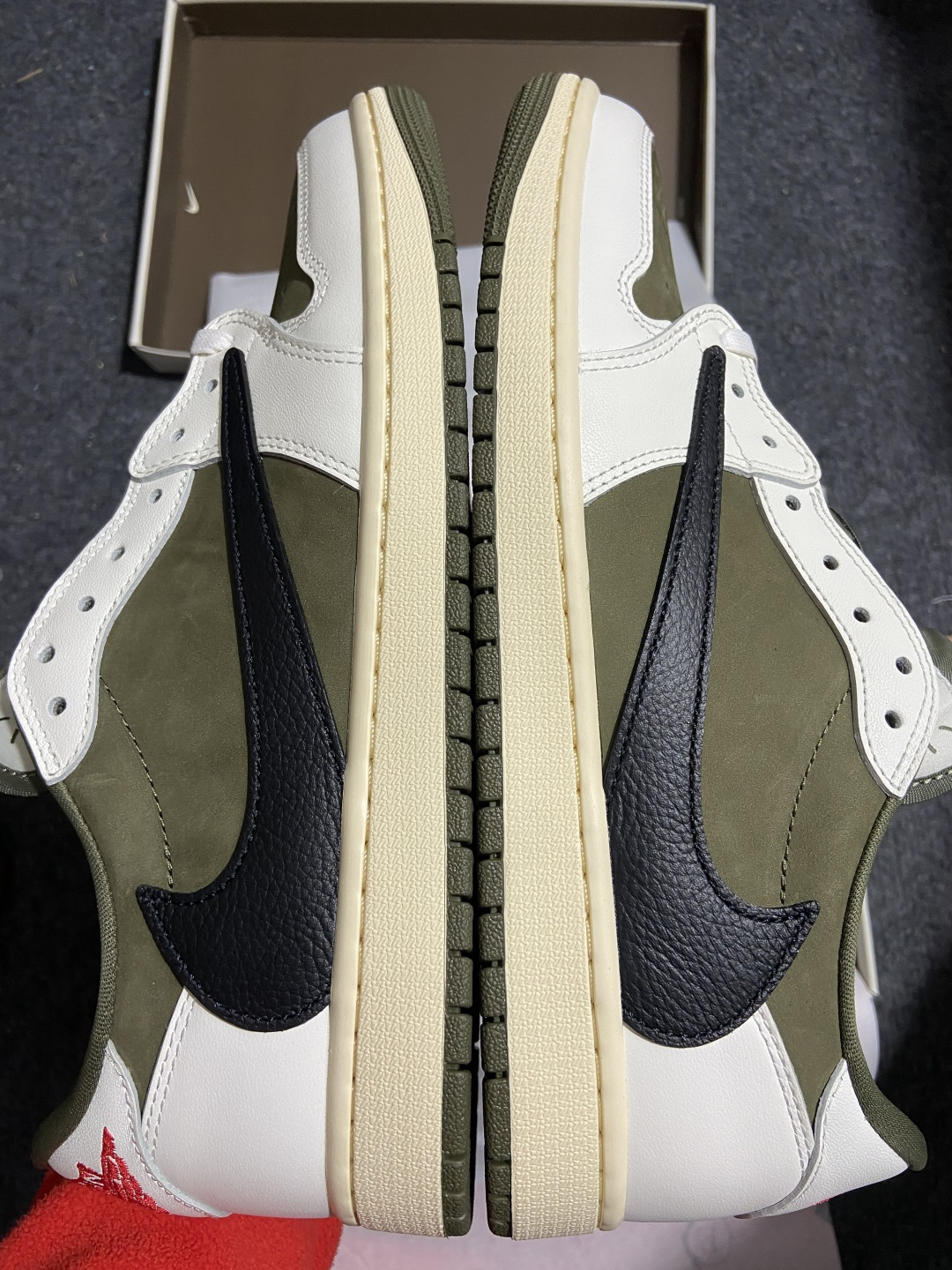 AJ1 Low 尺码:36-48.5出品-Travis Scott x Air Jordan 1 Low