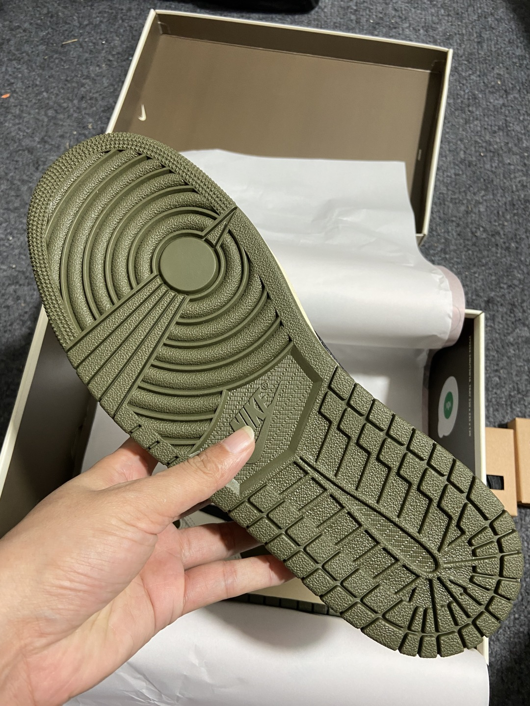 AJ1 Low 尺码:36-48.5出品-Travis Scott x Air Jordan 1 Low