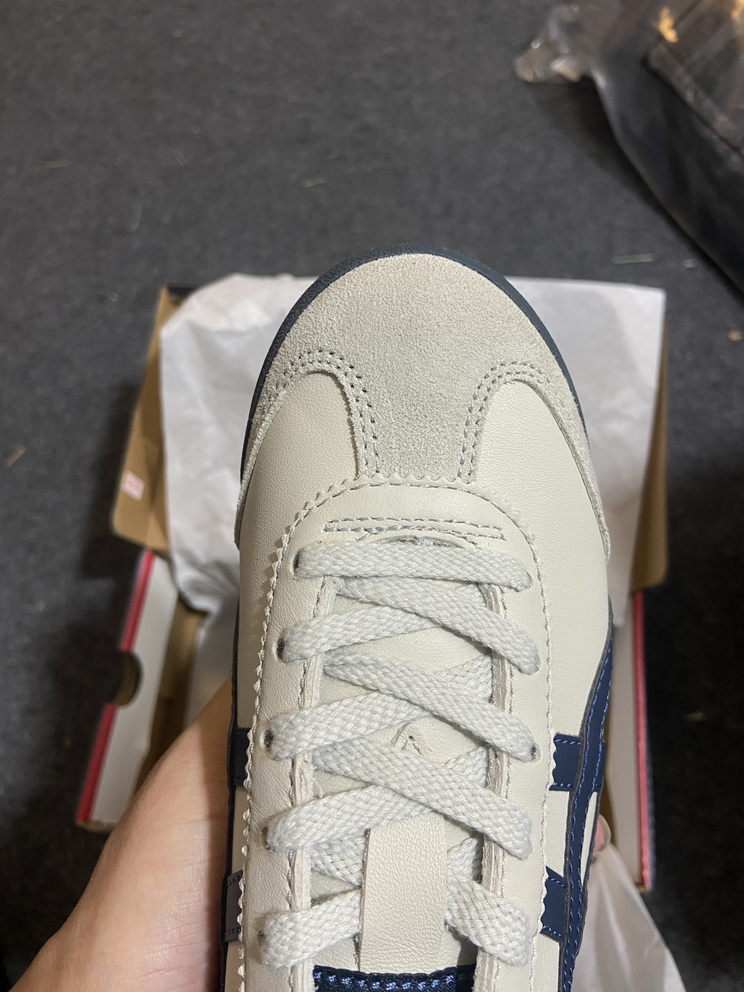 版型 用料 细节 清洁度 公司级别 可对比同价位 Onitsuka Tiger鬼塚虎 MEXICO 66