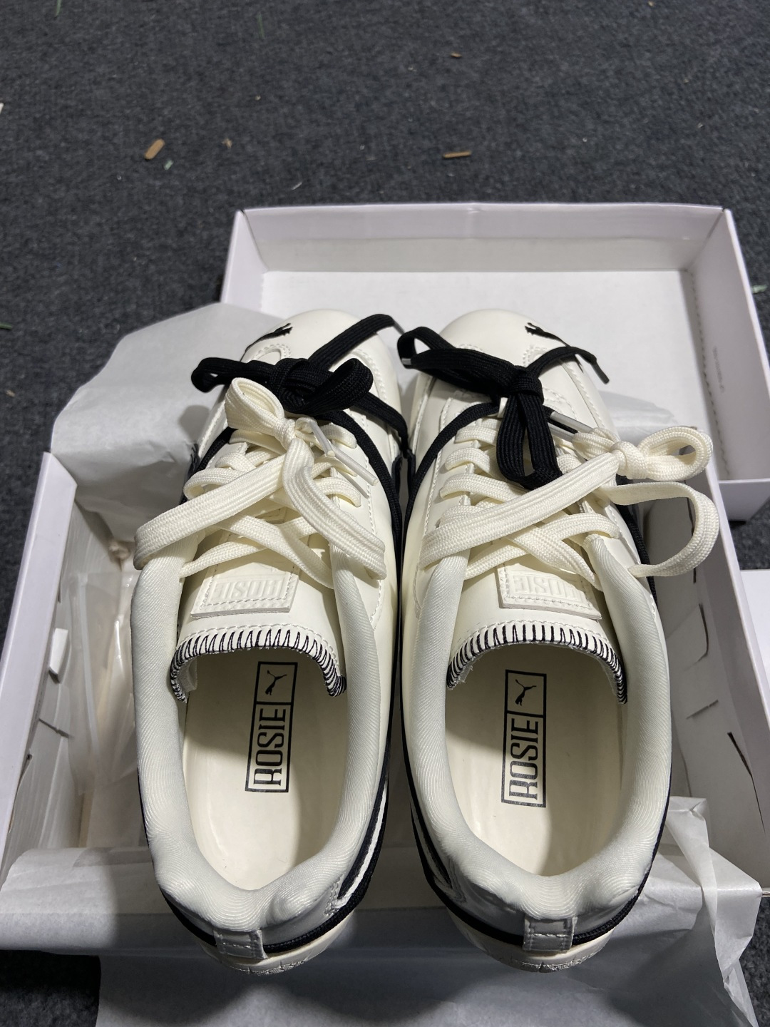 彪马Puma 尺码:35.5-45纯原出品-Rose x Puma Speedcat 白黑-01 YZ0