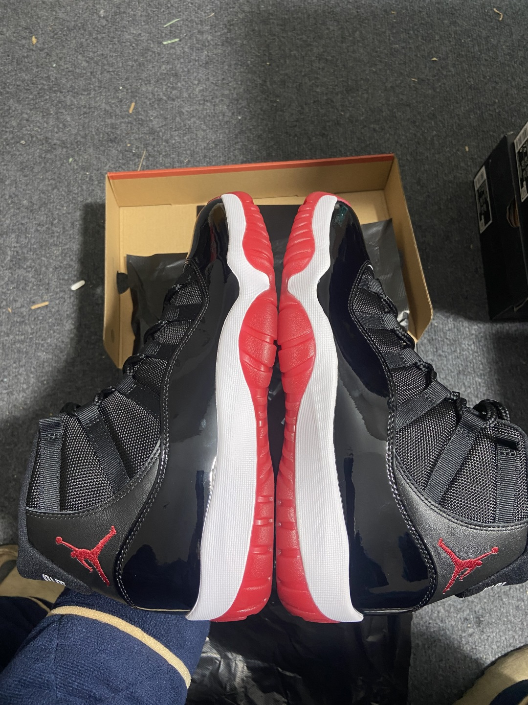 【纯原版：乔11】黑红白 Jordan Air Jordan 11 Bred 季后赛 篮球鞋 男女同款货