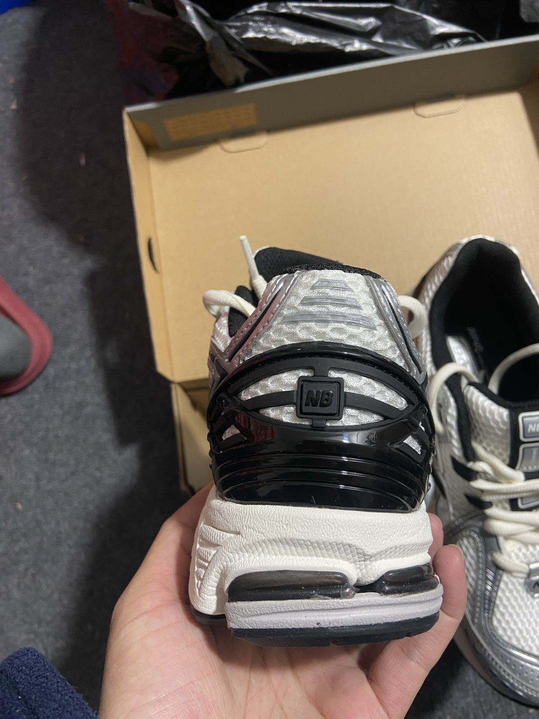 New Balance NB 1906R 黑银 M1906RER尺码：36 37 37.5 38 38.