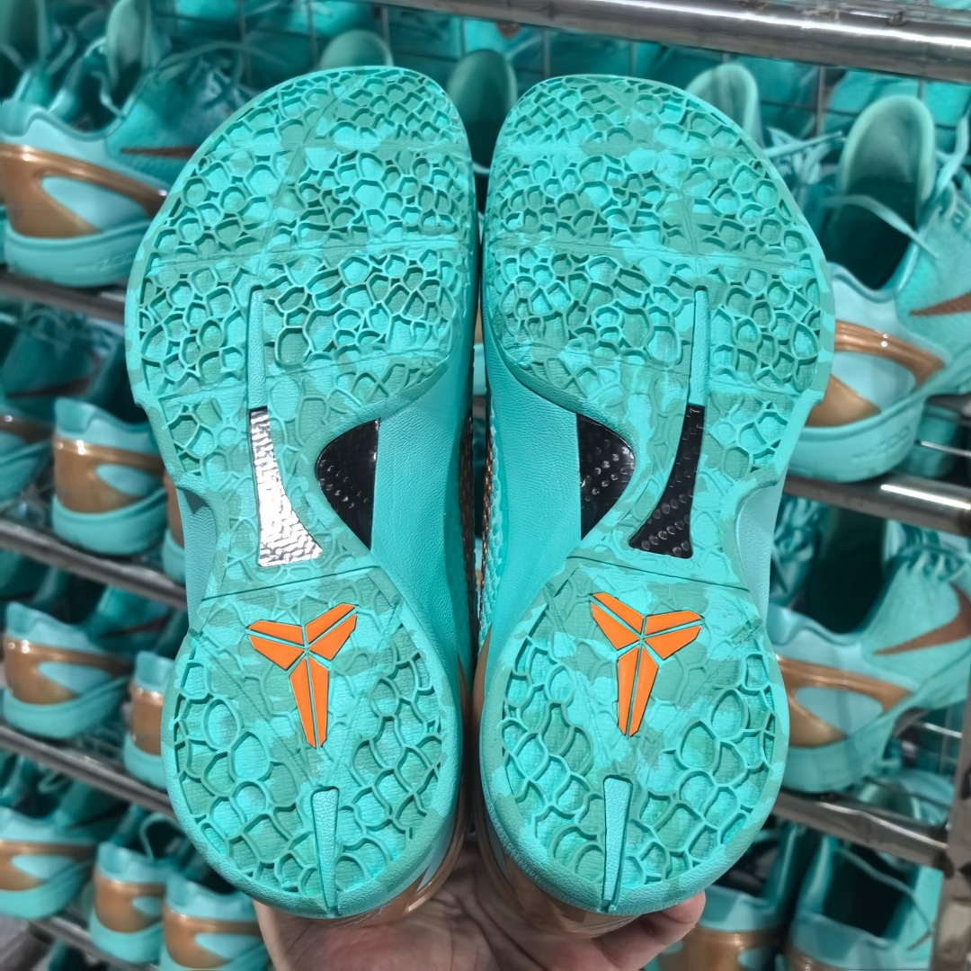 新品出货科比6系列自由女神 即将全码来袭 大货细节实拍 目前圈内No.1 第一梯队毋庸置疑 40/40.