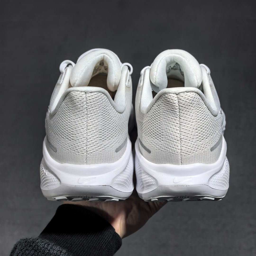 平台版Nike Pegasus 41 舒适运动防滑透气 低帮跑步鞋 白色 当季爆款 平台指定细节 原厂中