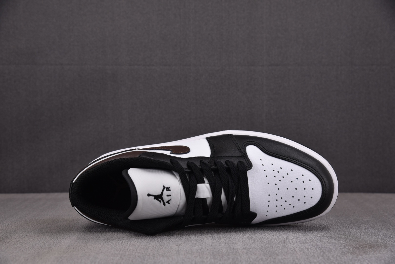 AJlow EUR:40-46纯原版出品-Air Jordan 1 Low Panda 黑白熊猫 IO3