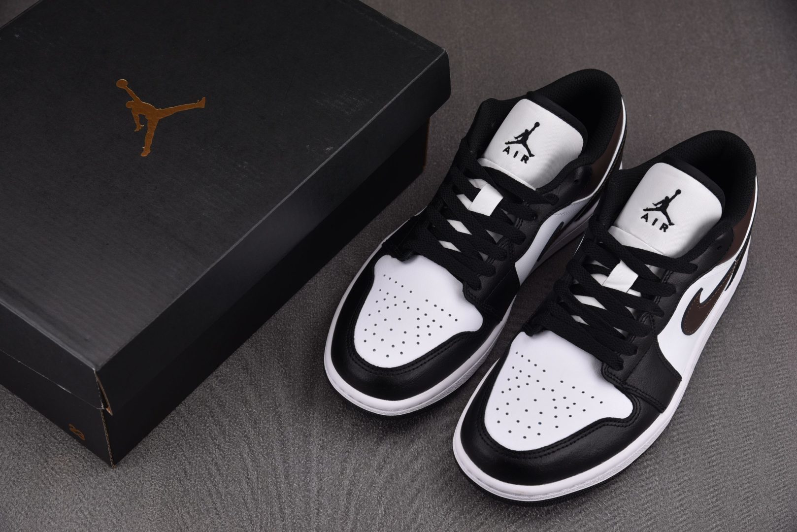 AJlow EUR:40-46纯原版出品-Air Jordan 1 Low Panda 黑白熊猫 IO3