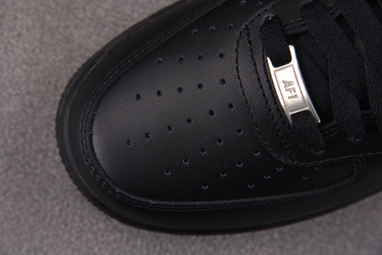 AF1黑 EUR:35.5-48.5纯原版出品-NK Air Force 1 Low '07 Black