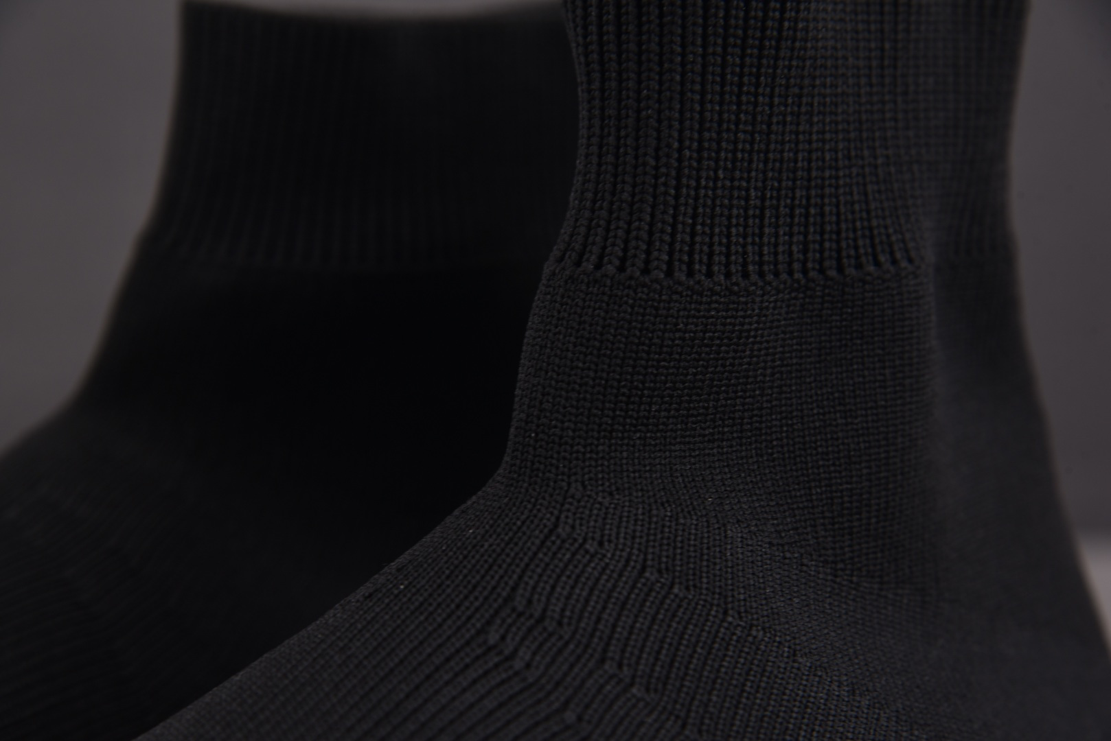 巴黎 EUR:35-46纯原版出品-Balenciaga Speed 2.0 黑色气垫 YZ022尺码：