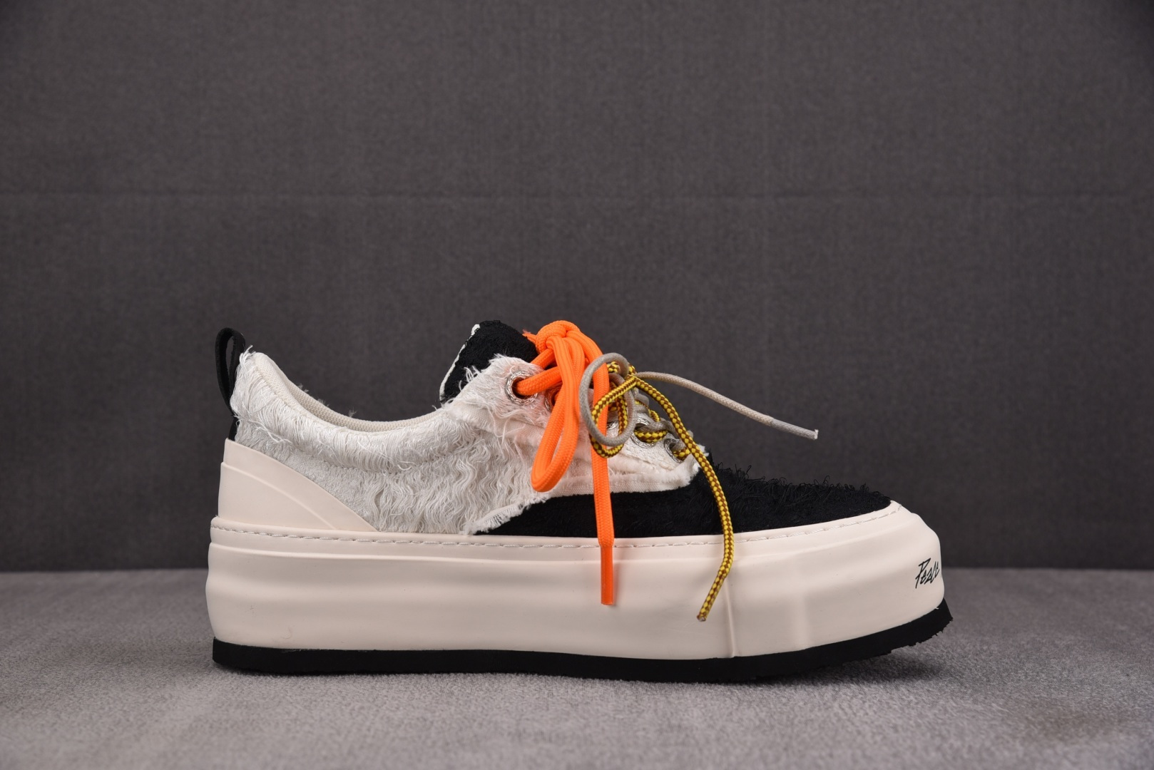 xVESSEL EUR:35-45纯原版出品-xVESSEL × 吴建豪联名 雪花酥Snowflake厚