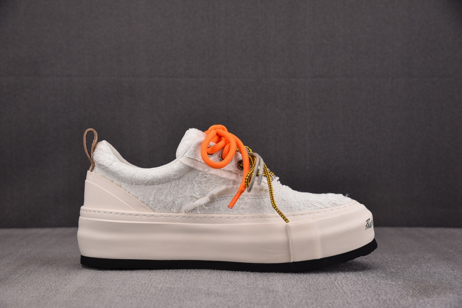 xVESSEL EUR:35-45纯原版出品-xVESSEL × 吴建豪联名 雪花酥Snowflake厚