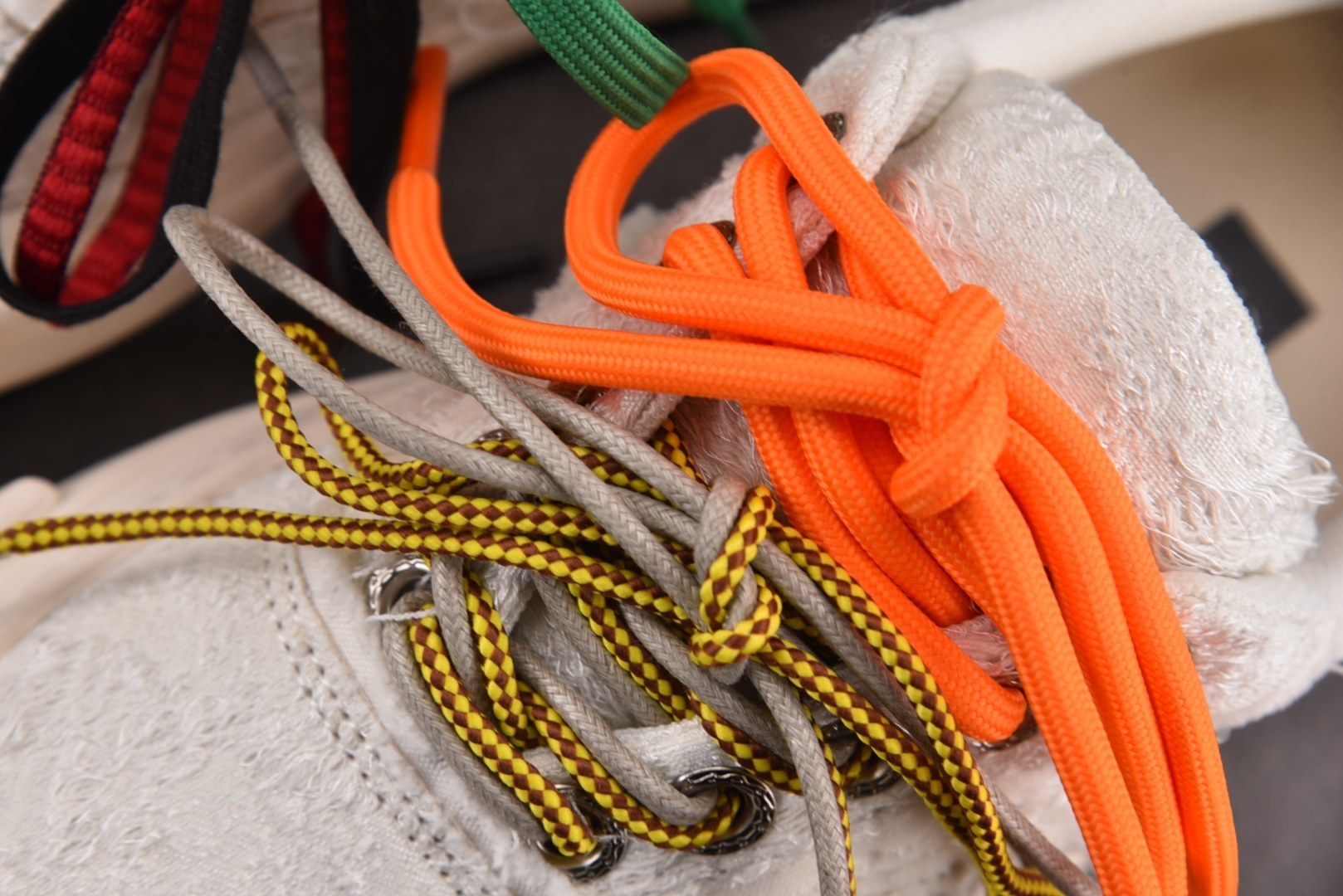 xVESSEL EUR:35-45纯原版出品-xVESSEL × 吴建豪联名 雪花酥Snowflake厚