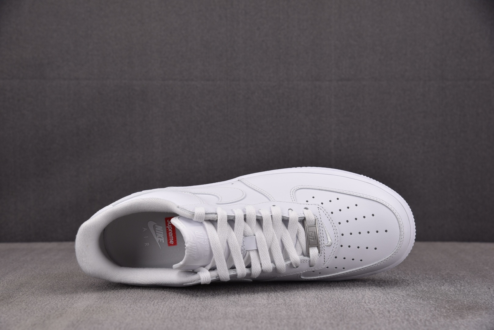 AF1白红 EUR:40-48.5纯原版出品-NK Air Force 1 Low Supreme Wh