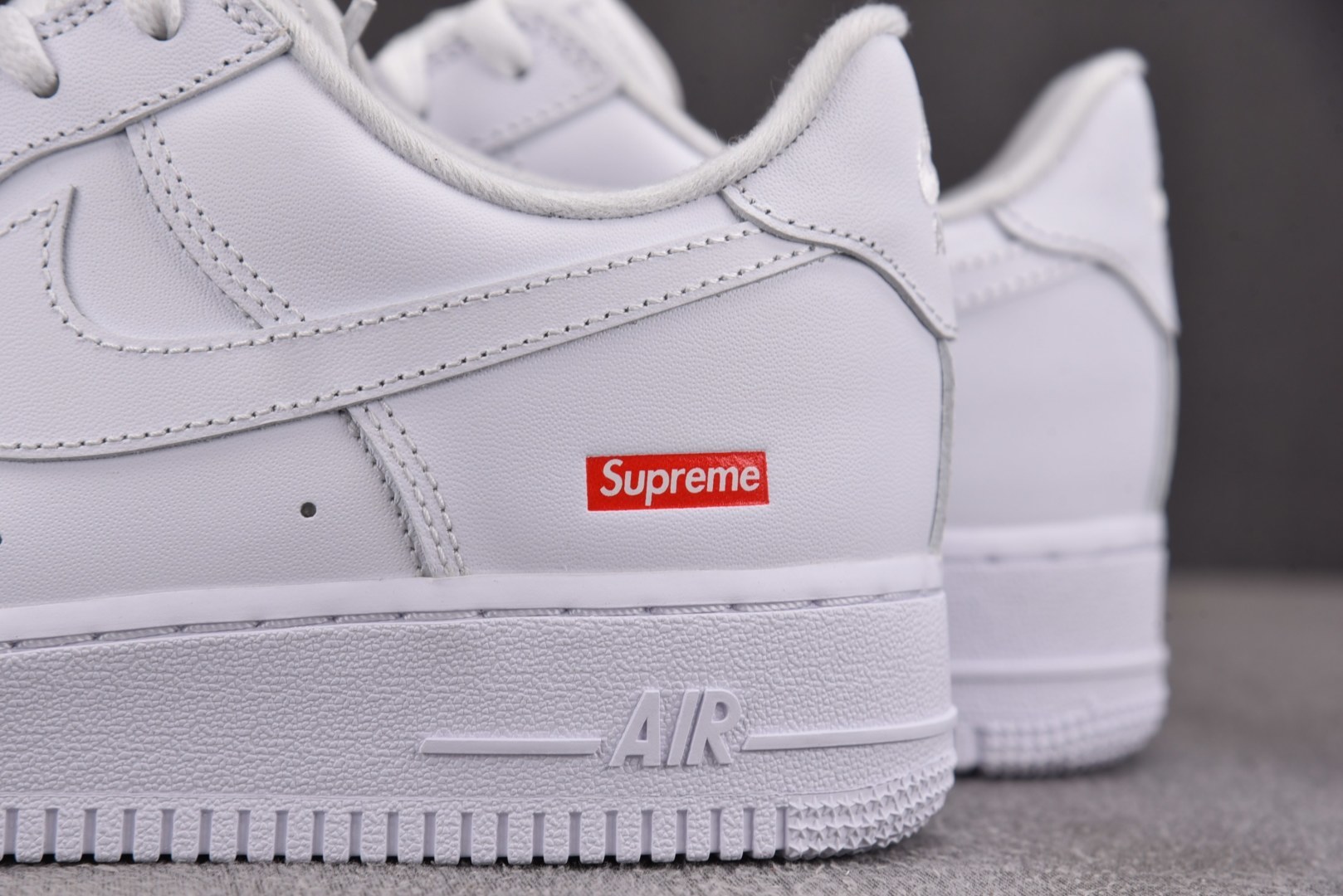 AF1白红 EUR:40-48.5纯原版出品-NK Air Force 1 Low Supreme Wh