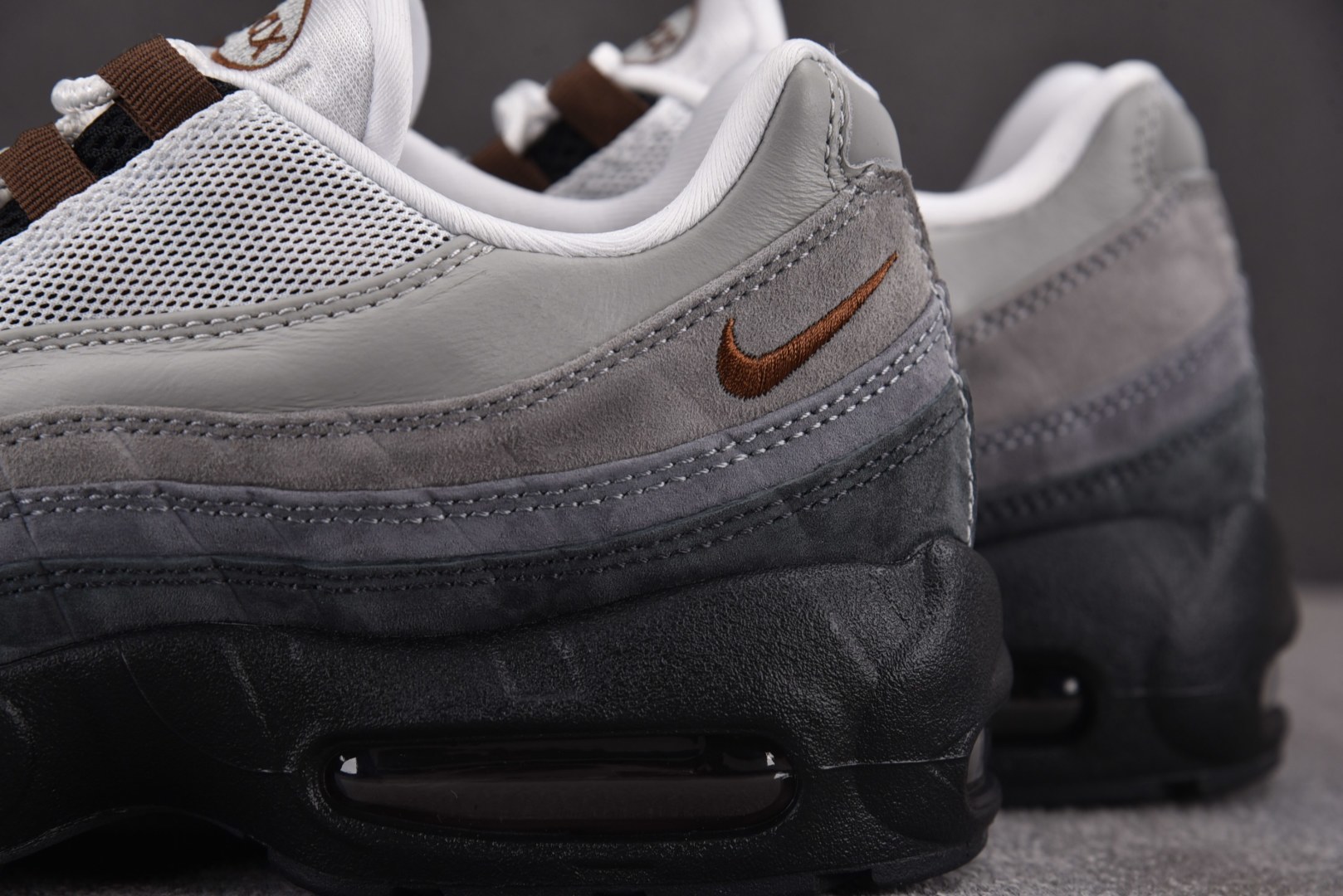 MAX EUR:40-48.5纯原版出品-NK Air Max 95 SB Cacao Wow 灰黑 H