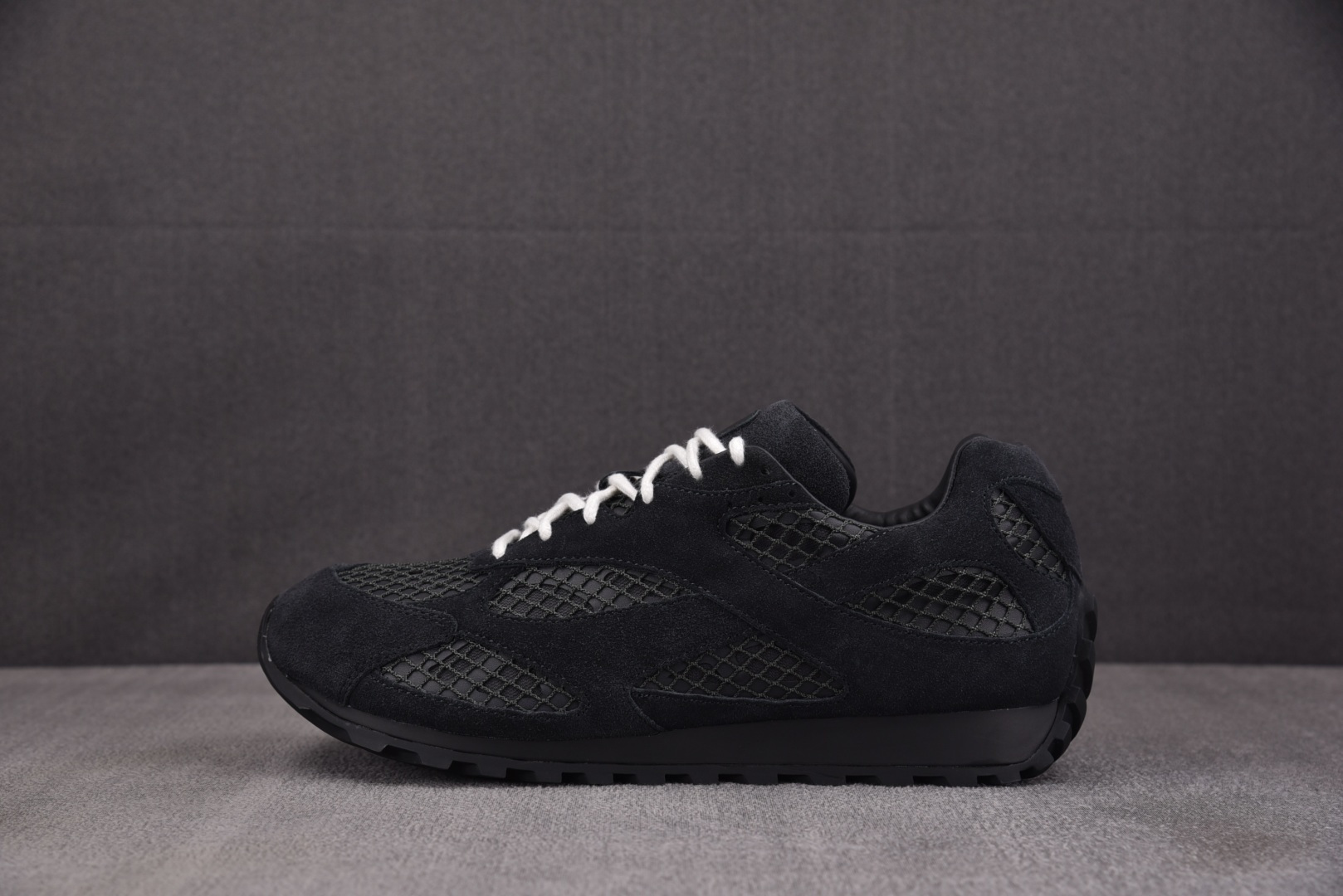 葆蝶家 尺码:35-46纯原版出品-Bottega Veneta 黑色 YZ004尺码：35 36 37