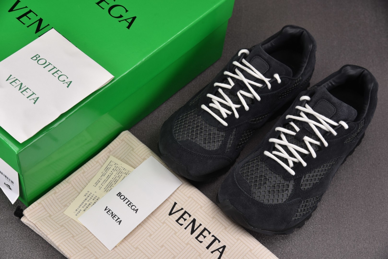 葆蝶家 尺码:35-46纯原版出品-Bottega Veneta 黑色 YZ004尺码：35 36 37