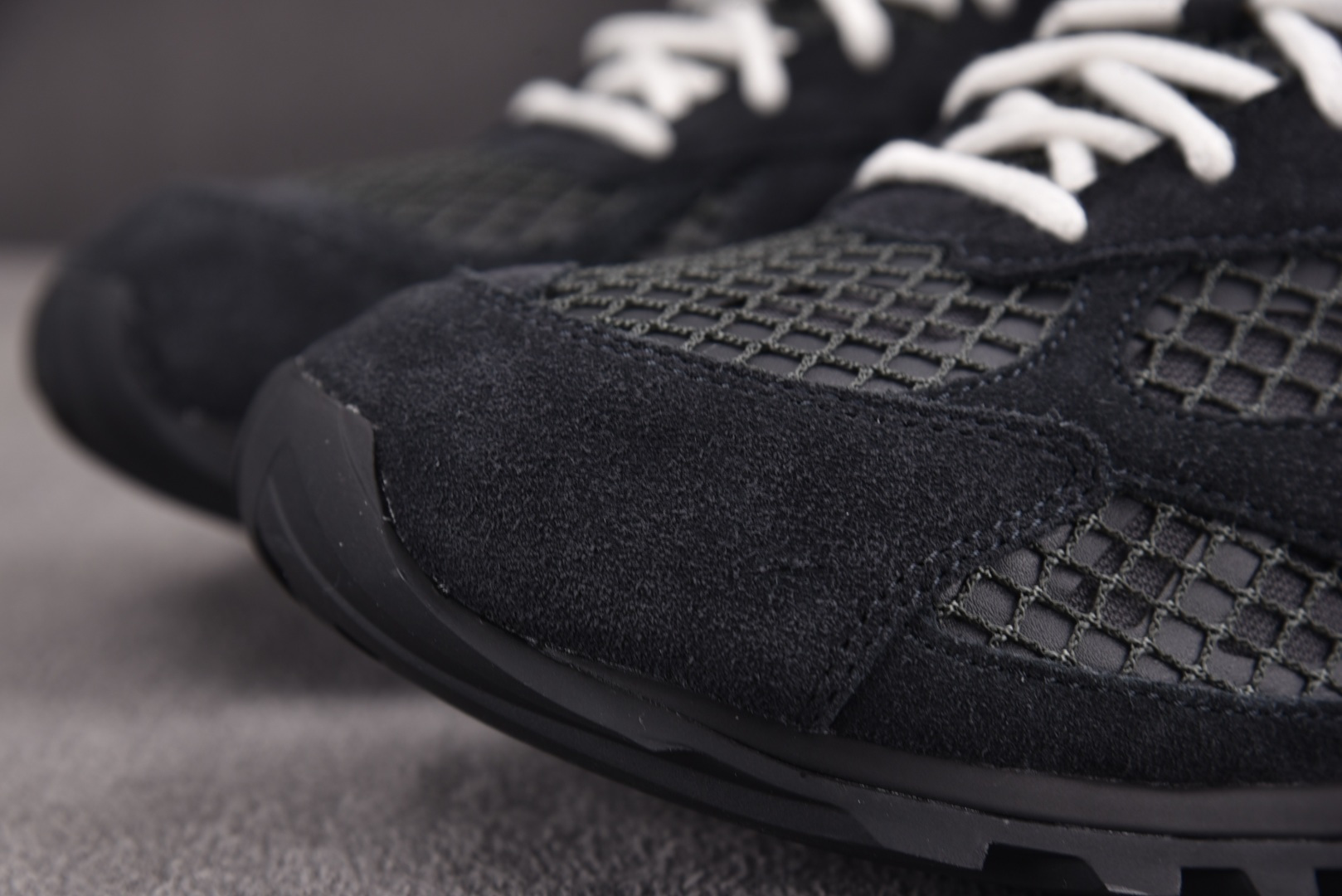 葆蝶家 尺码:35-46纯原版出品-Bottega Veneta 黑色 YZ004尺码：35 36 37