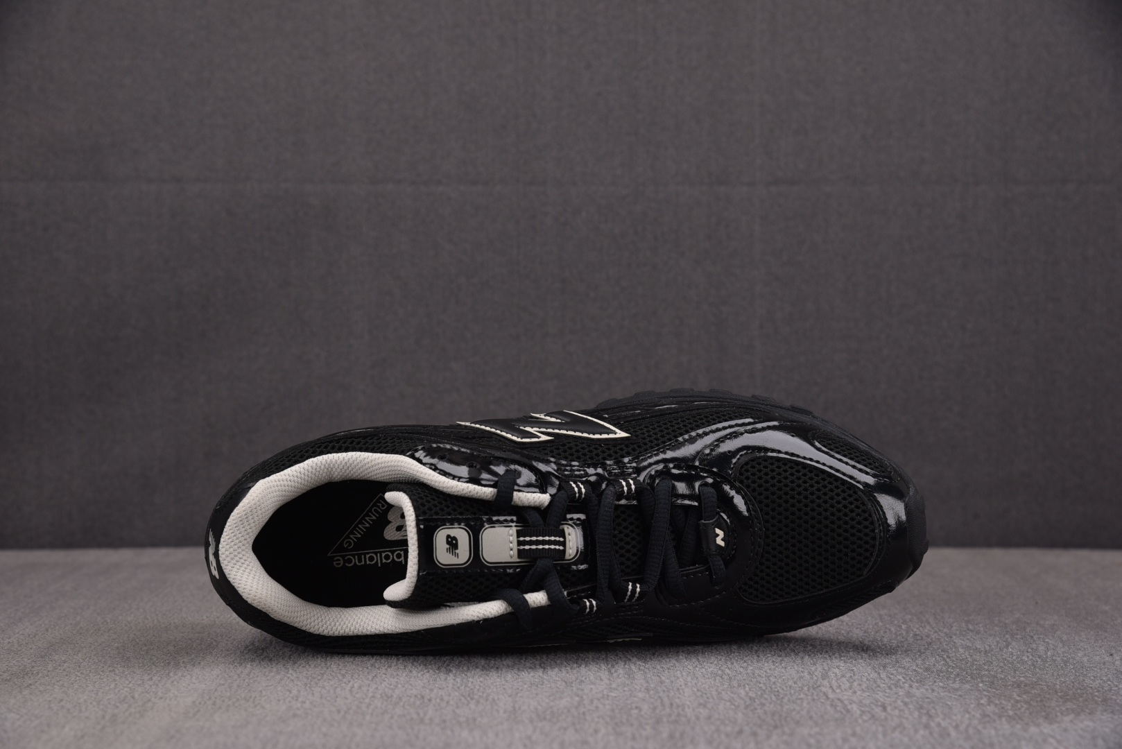 New Balance 204L Black Timberwolf 黑色 U204LMRA 尺寸 36 